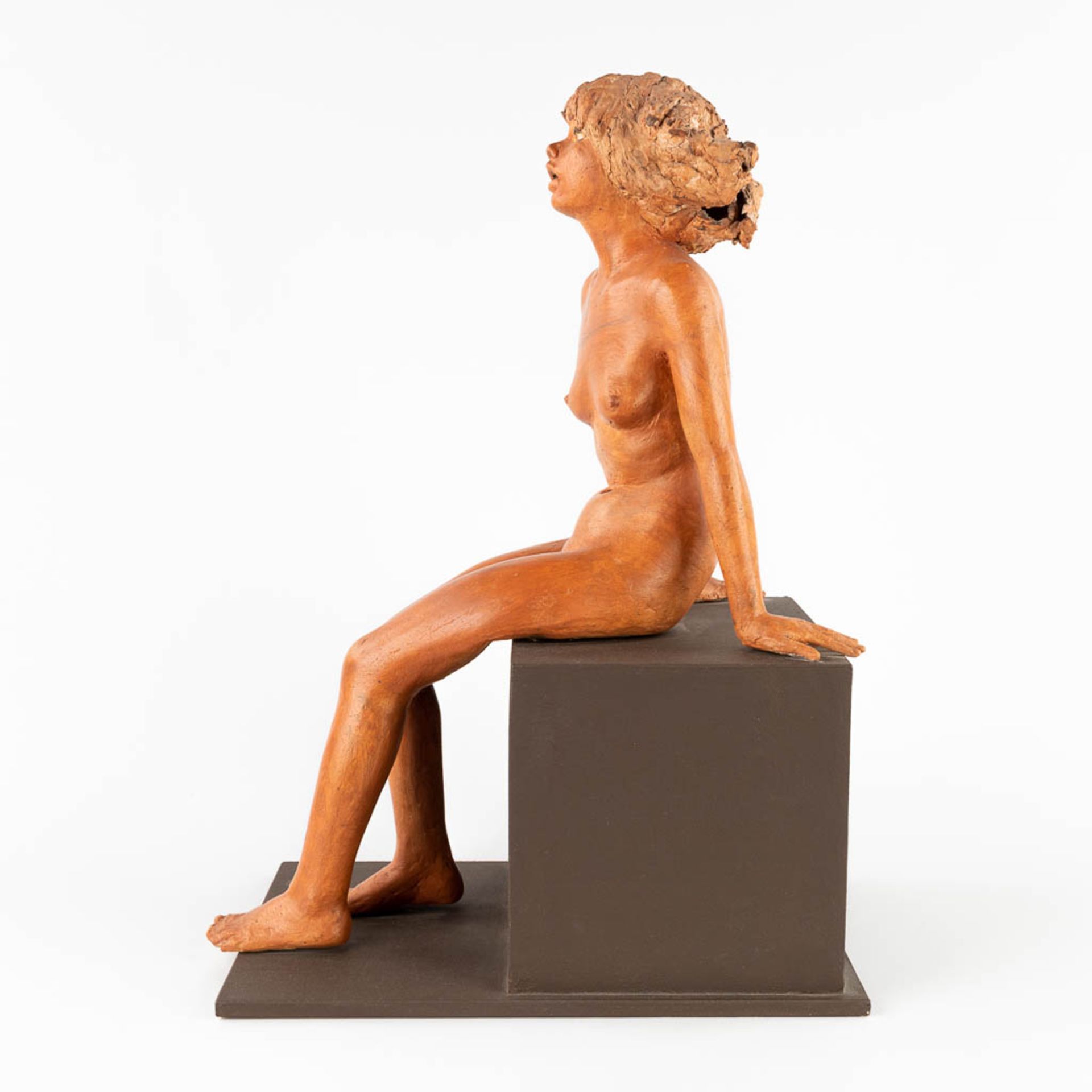Jan DUMORTIER (XX) 'Seated Lady' terracotta (D:39 x W:26 x H:54 cm) - Bild 5 aus 15