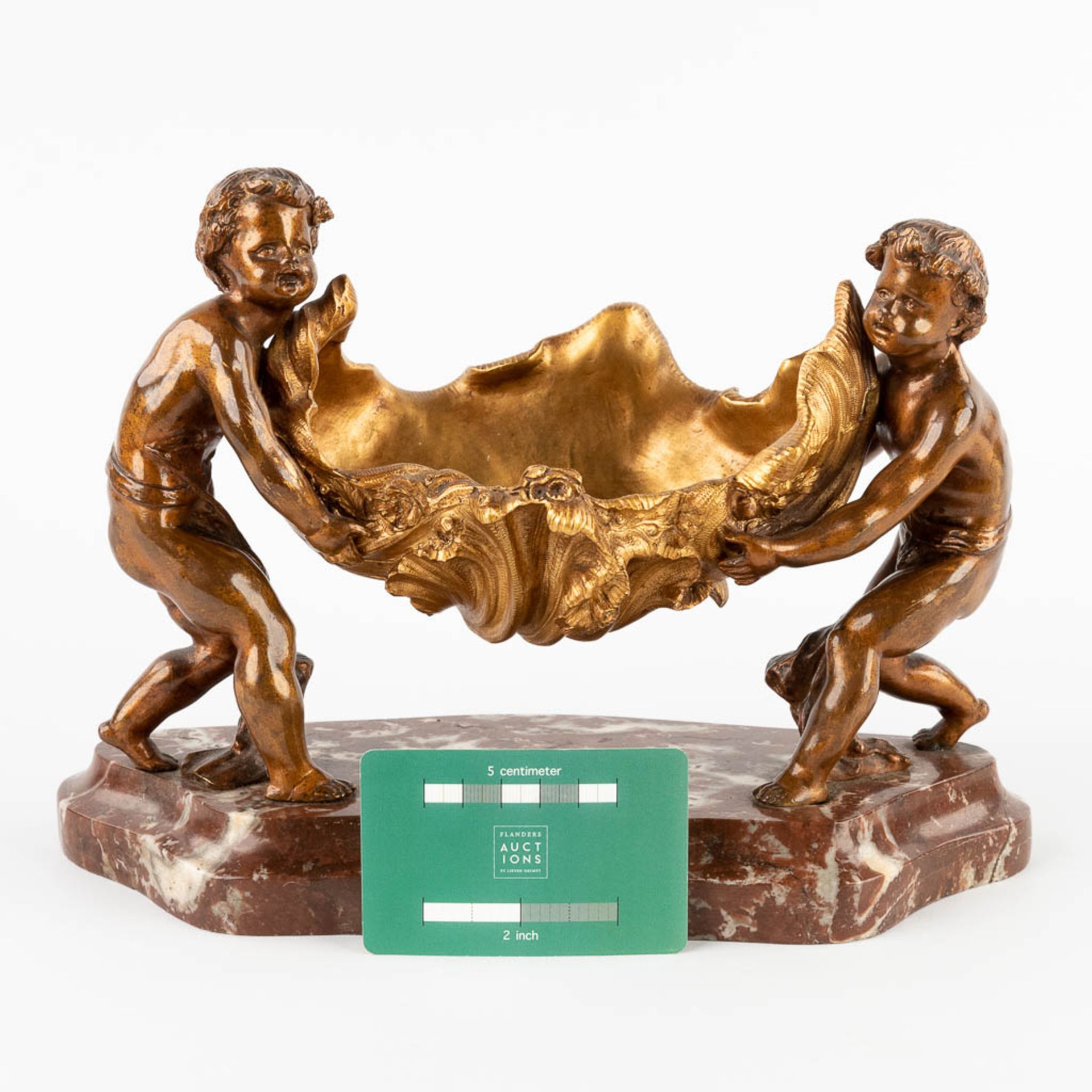 Two Putti with a sea shell, Vide Poche, Louis XV style, bronze mounted on marble. 19th C. (D:13 x W: - Image 2 of 13