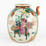 A Chinese porcelain pitcher or teapot, with a double decor of a lady on a foo dog. 19th C. (D:18 x H