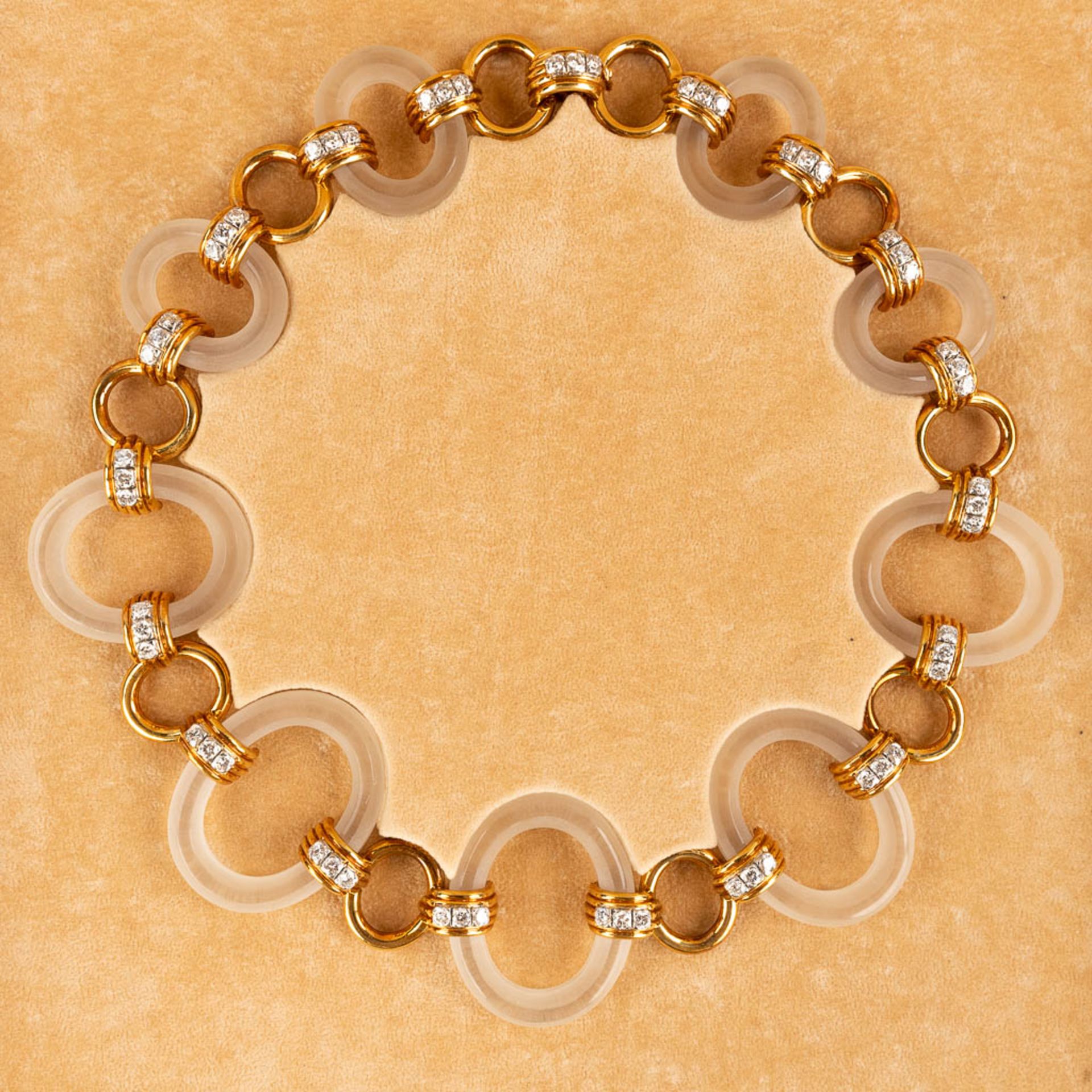 A necklace and bracelet, probably mountain crystal, 18kt gold with brilliant cut diamonds. (D:46,5 c - Image 5 of 22