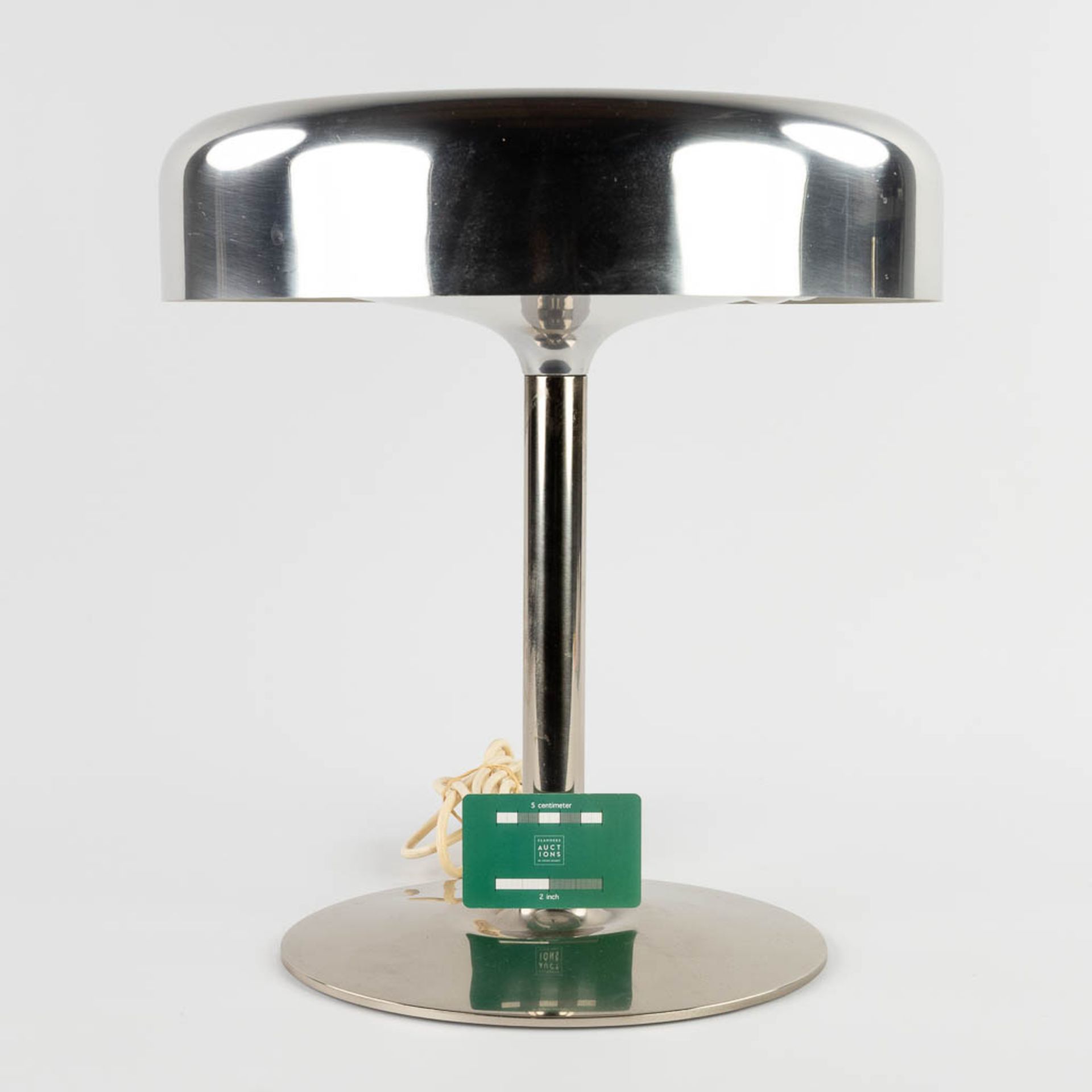 A table or desk lamp, polished metal, circa 1970. (H:40 x D:37 cm) - Image 2 of 10