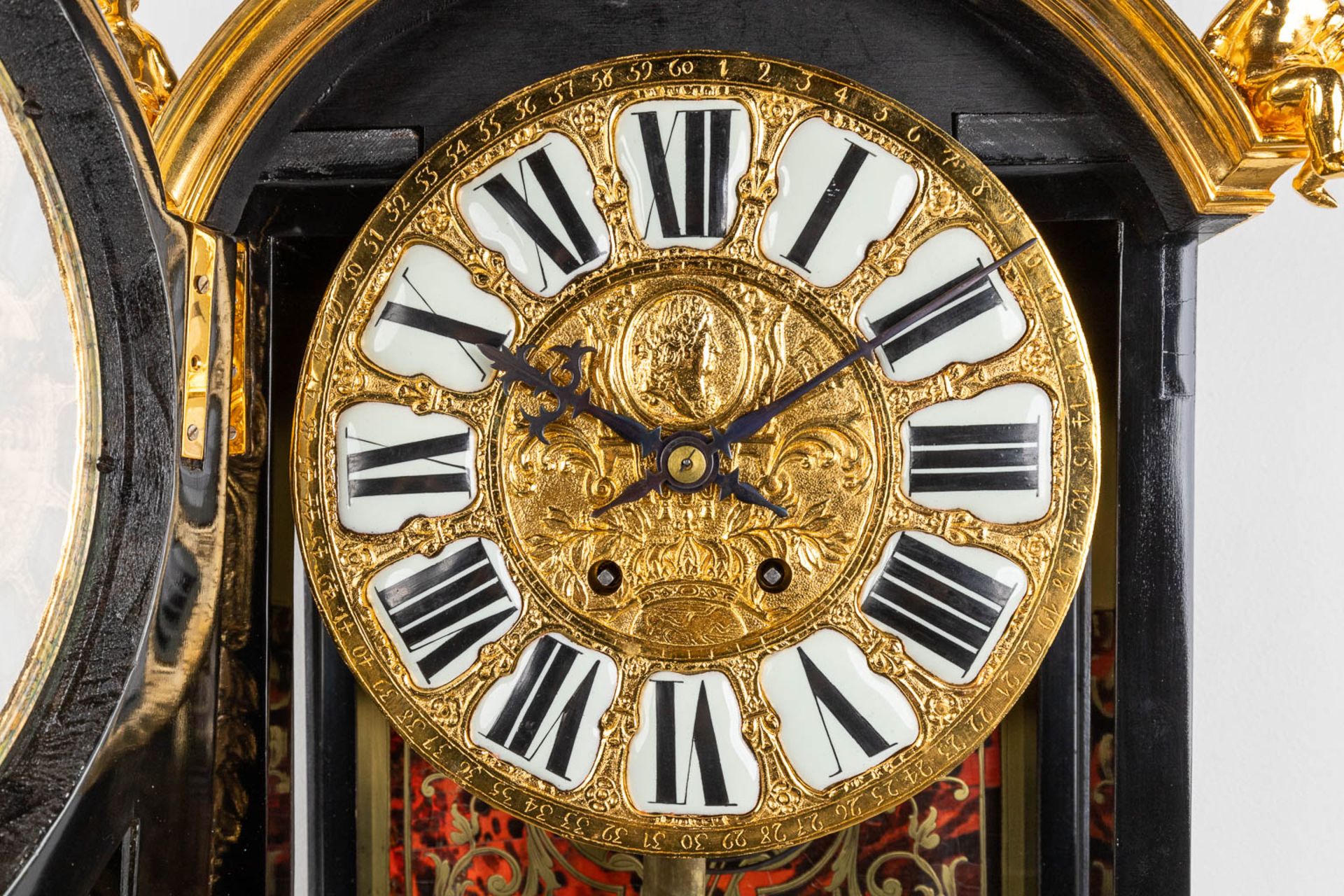 A Vienna Regulator clock, Boulle, Tortoiseshell and copper inlay, Napoleon 3, 19th C. (D:16 x W:36 x - Image 10 of 11