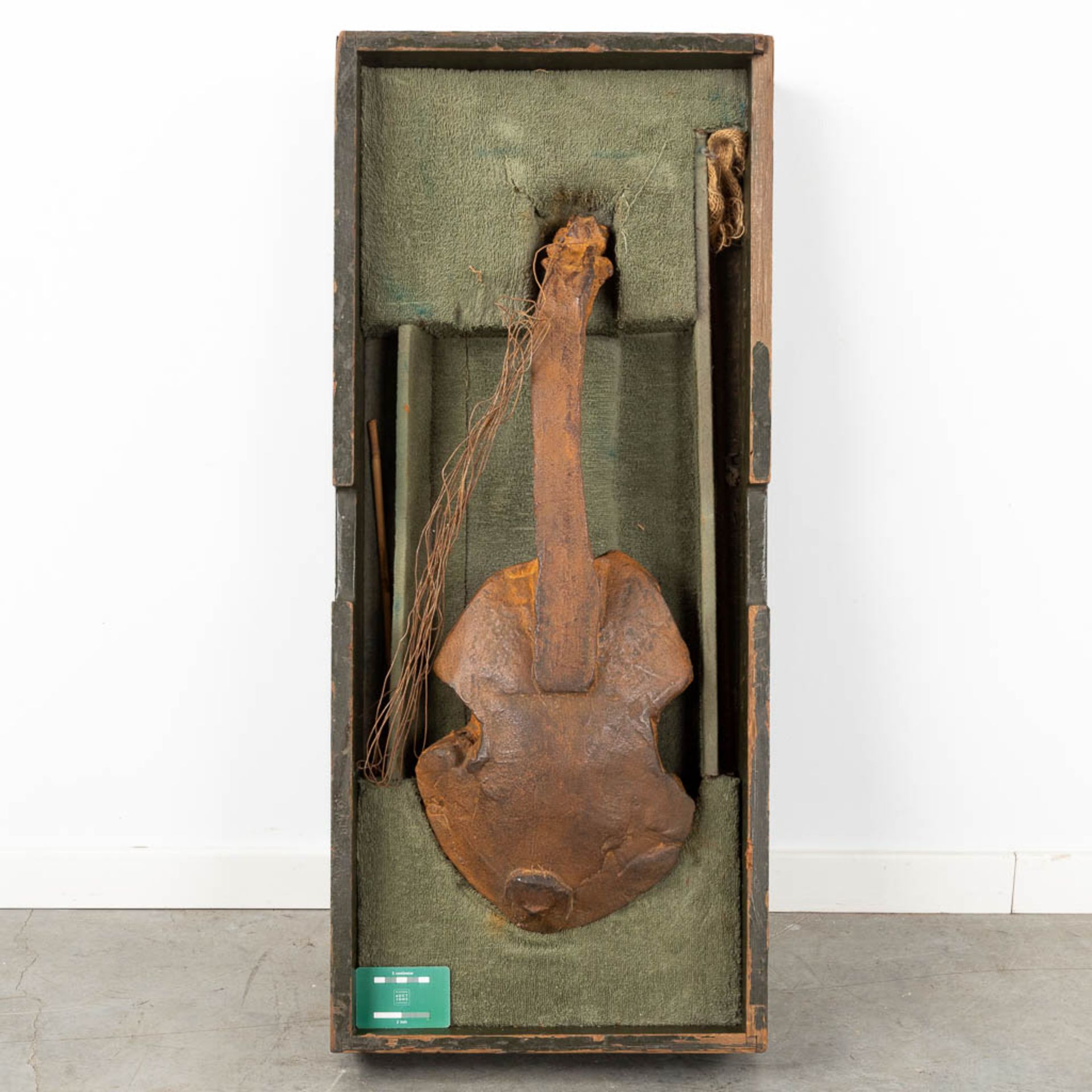 Isidoor GODDEERIS (1953) 'Violin' cast metal. (D:67 x W:26 cm) - Image 2 of 9