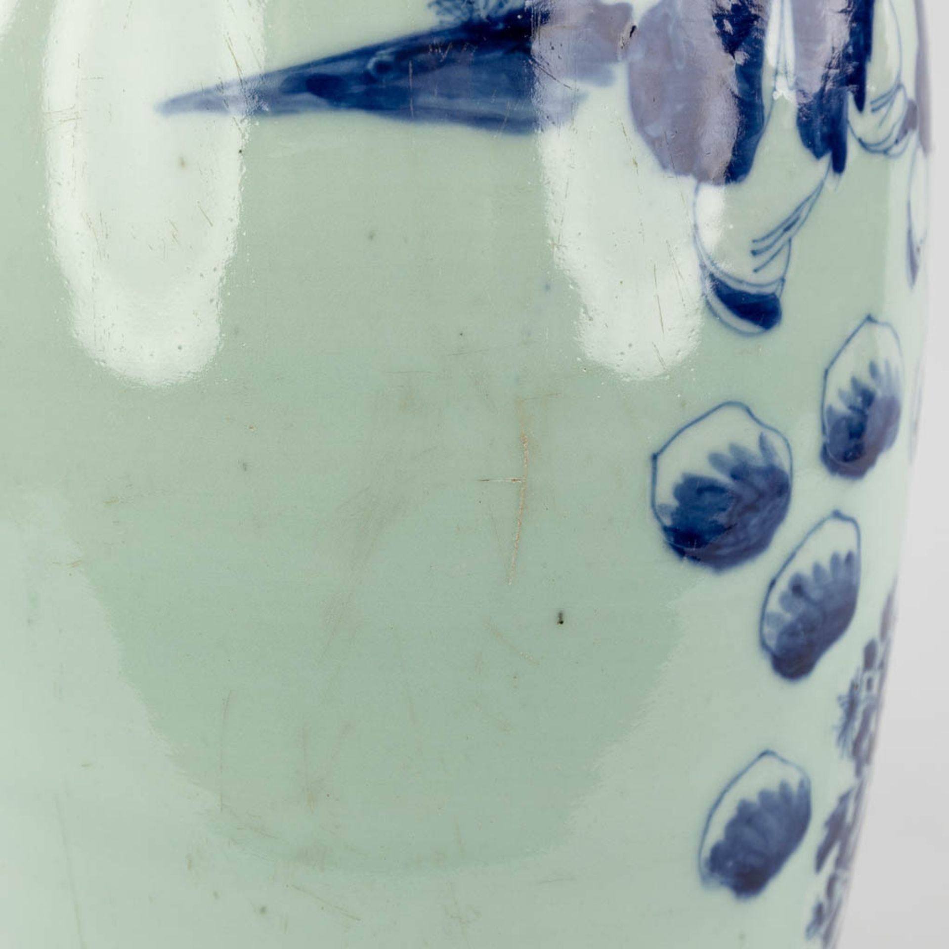 A Chinese celadon vase, blue-white, decorated with wise men. 19th/20th C. (H:59 x D:23 cm) - Image 16 of 16