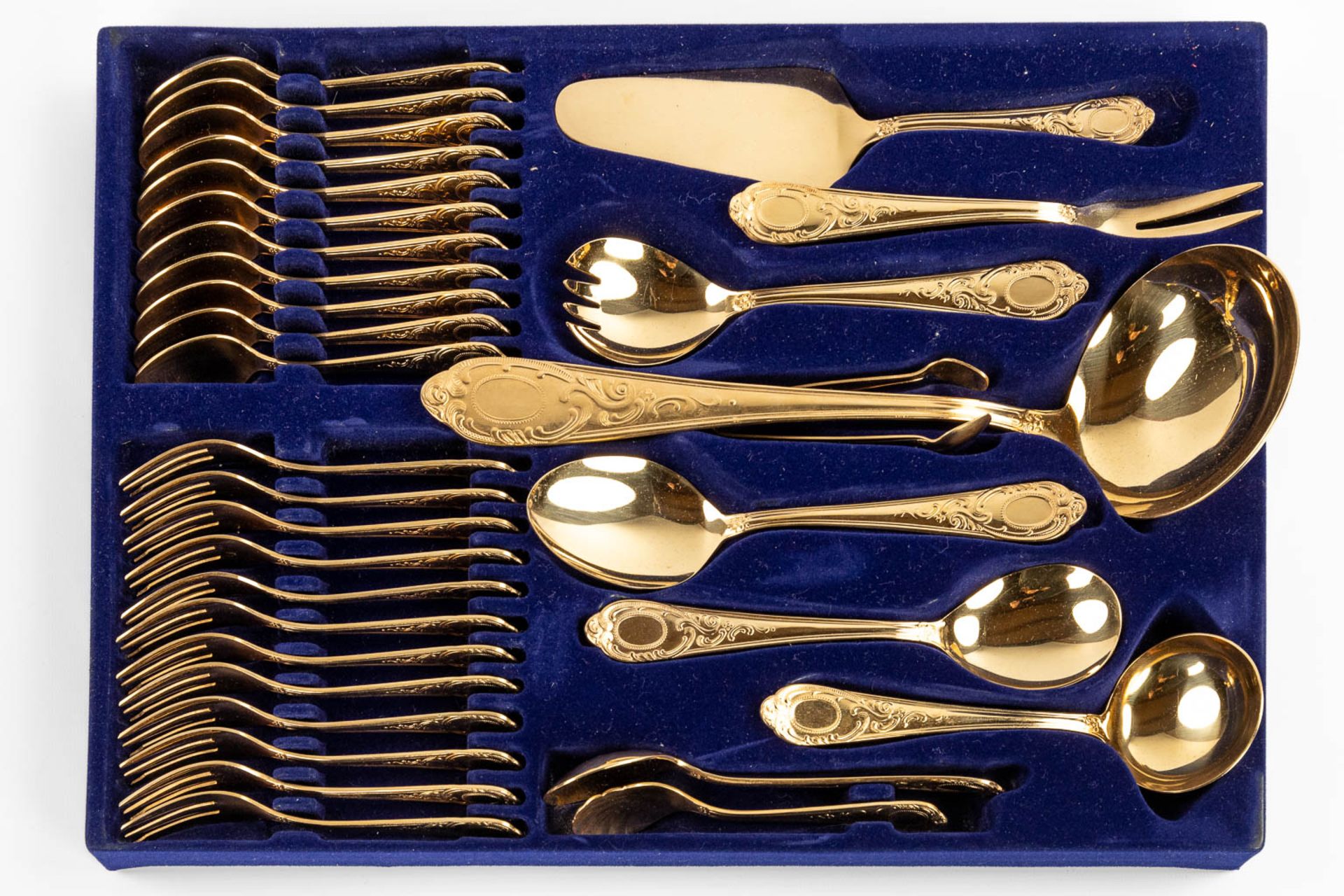 A gold-plated 'Solingen' flatware cutlery set, made in Germany. Model 'Régence' (D:34 x W:45 cm) - Image 13 of 13