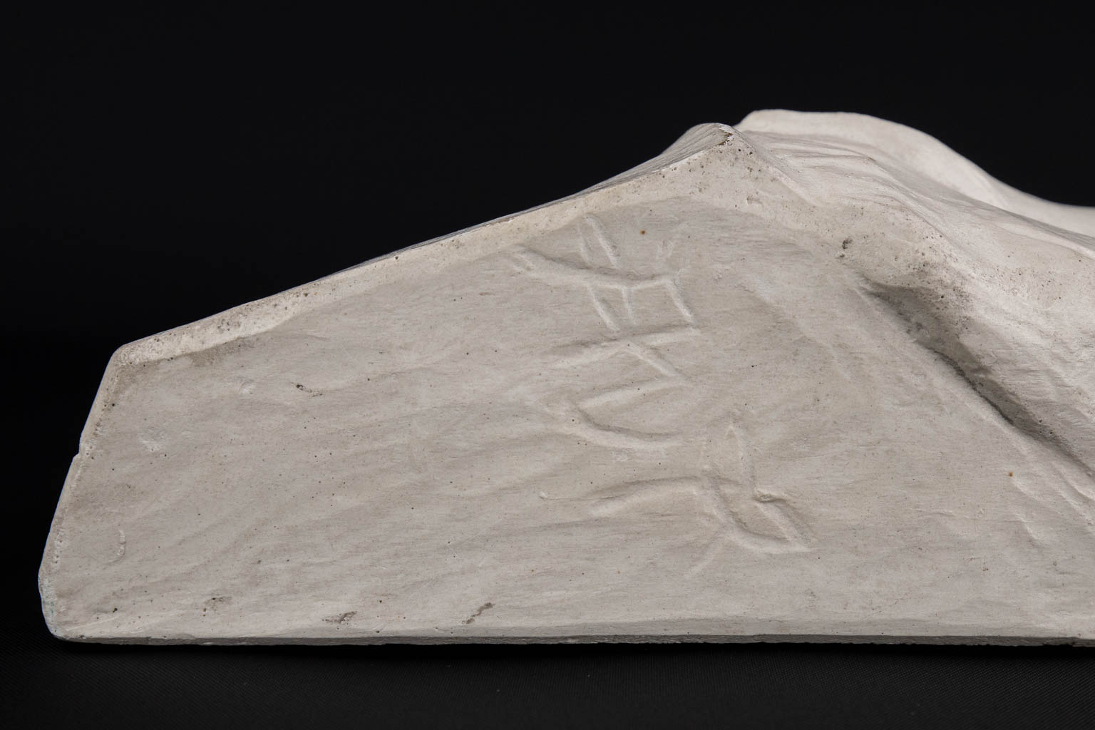 Antoon VAN PARIJS (1884-1968) 'Three sculptures' plaster (D:24 x W:44 x H:22 cm) - Image 18 of 19