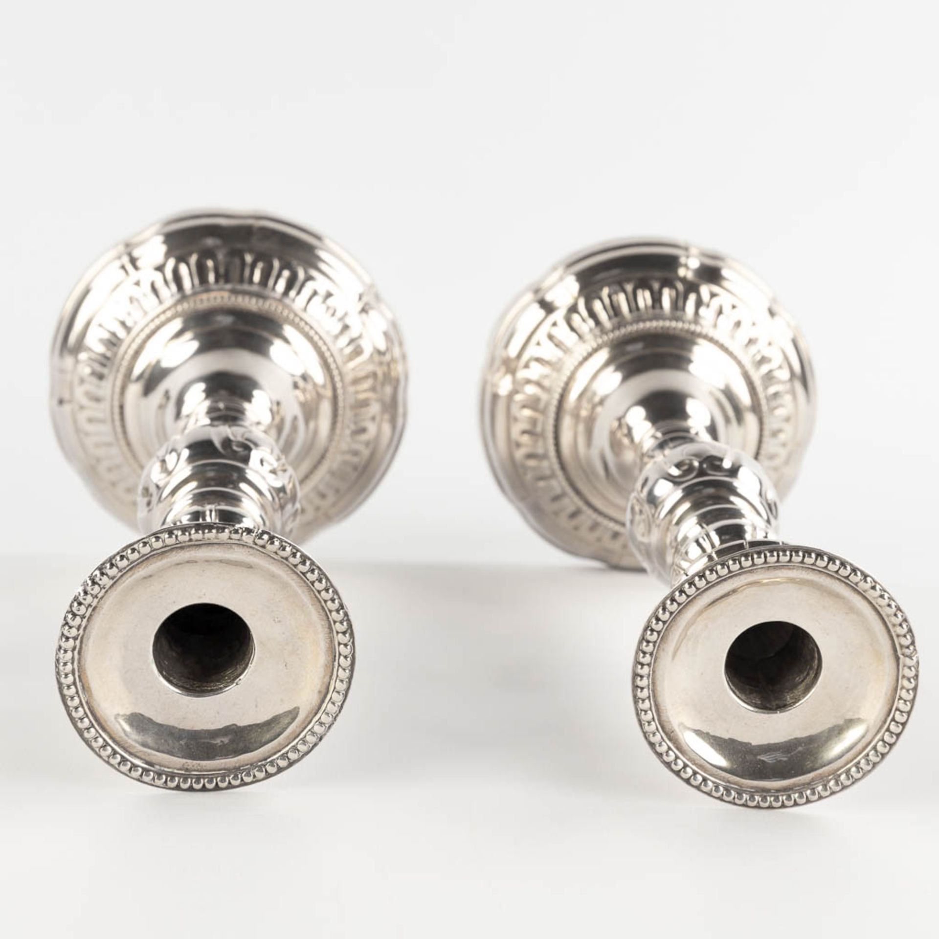 A pair of candlesticks, silver, signed A.De Keghel, Roos. A925. 831g. (H:26 x D:13,5 cm) - Image 7 of 9