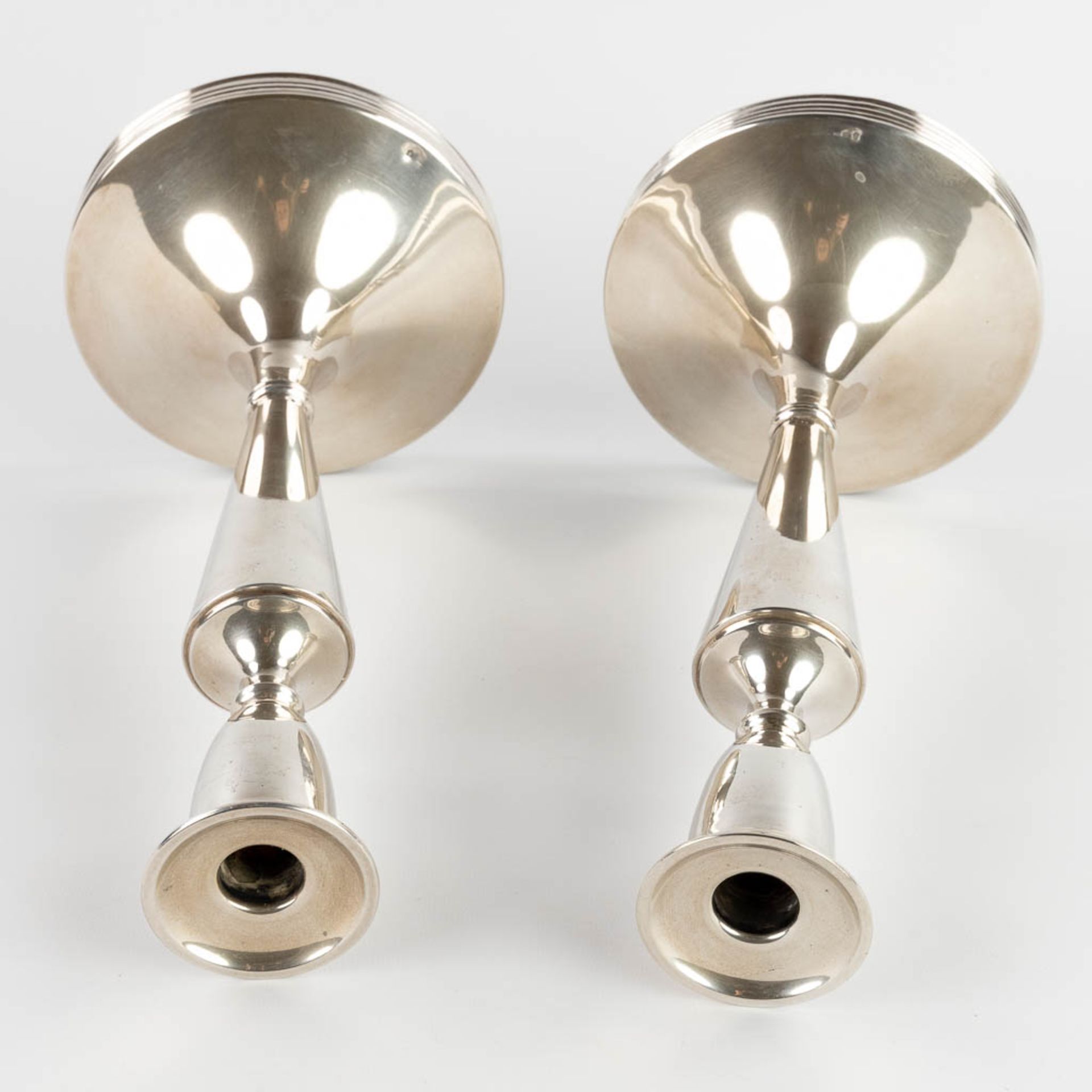 A pair of candle holders, silver, 800/1000, marked Vienna, Austria. 1872-1922. 1152g. (W:16,5 x H:34 - Image 7 of 10