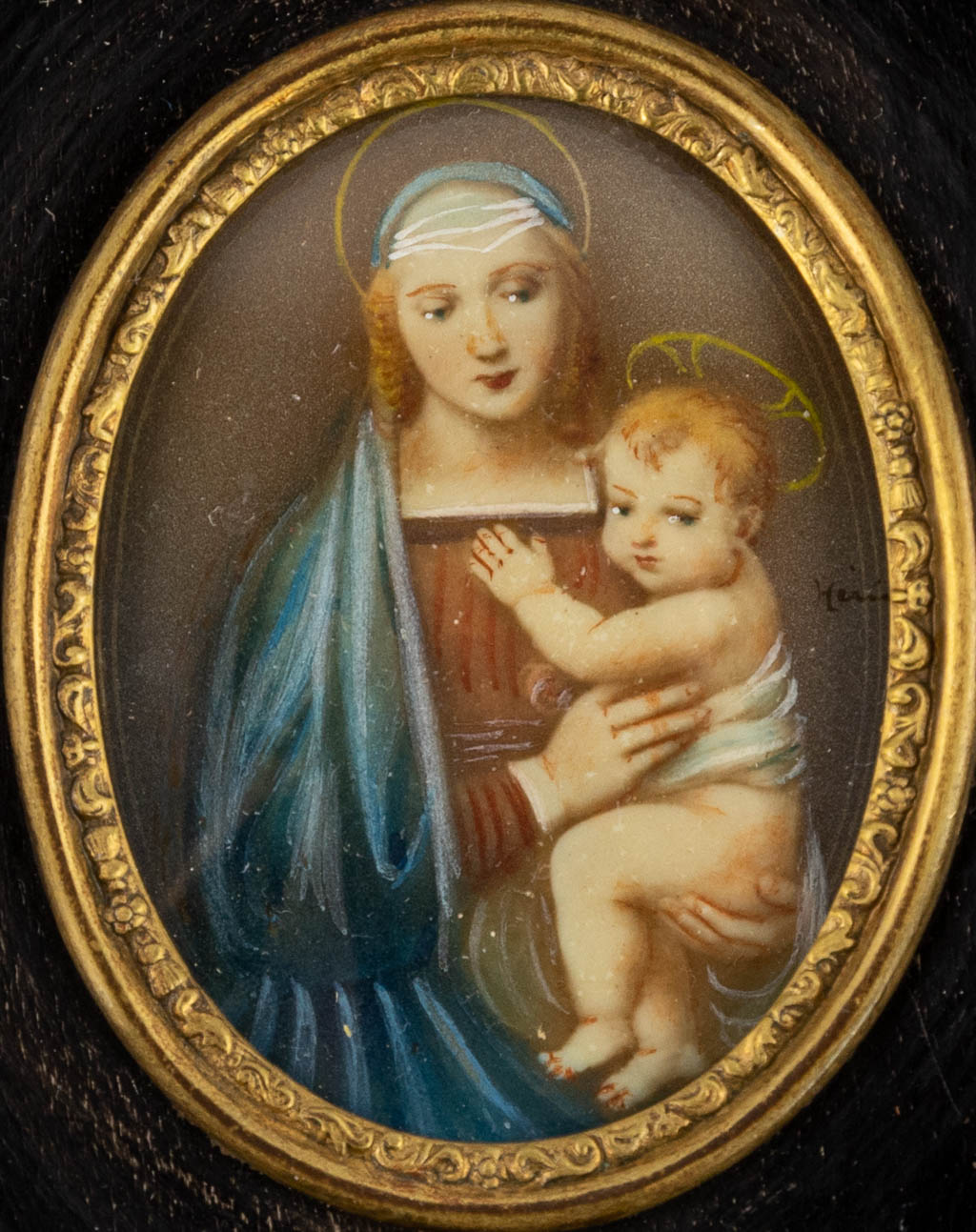 A holy water font and miniature painting. Madonna Della Seggiola after Rafael. 20th C. (W:12,5 x H:2 - Image 12 of 15