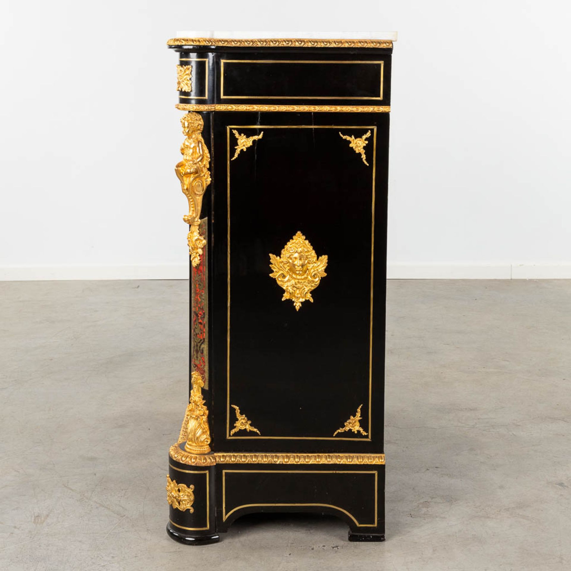 A one-door cabinet, Boulle, tortoiseshell and copper inlay, Napoleon 3, 19th C. (D:48 x W:90 x H:111 - Image 5 of 15