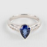 A ring, 18kt yellow gold with a facetted sapphire, approx. 1.58ct, diamonds approx 0,38ct. Size 55.