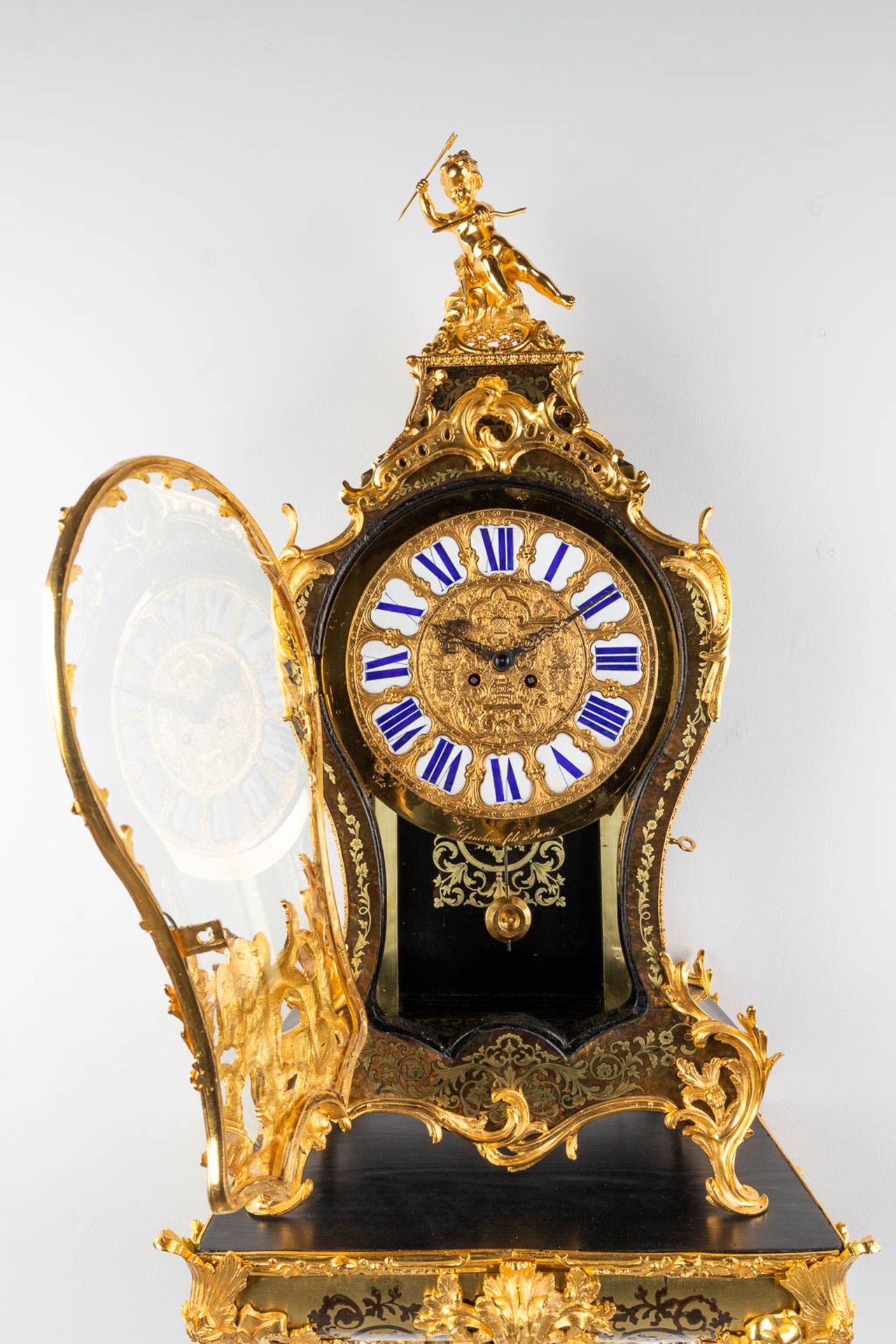A boulle Cartel clock on a console, tortoiseshell and copper inlay, Napoleon 3, 19th C. Lefaucheur & - Image 12 of 16