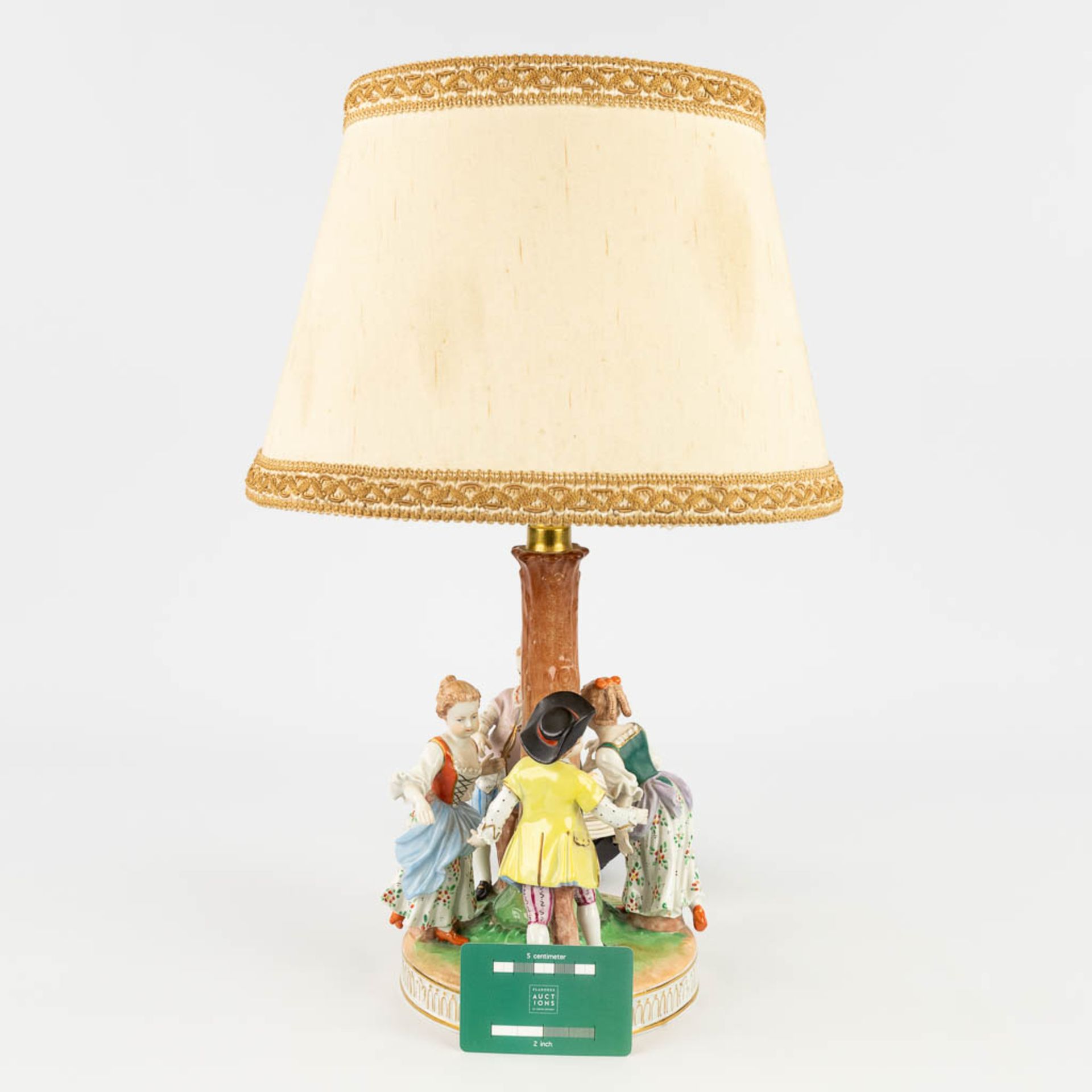 Two Table lamps, German porcelain with hand-painted decor. 20th C. (H:47 cm) - Bild 2 aus 32