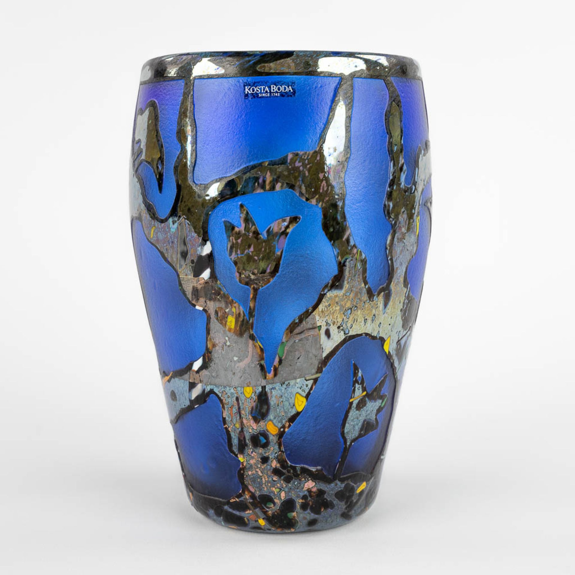 Bertil VALLIEN (1938-2018) for Kosta Boda, an art glass vase. Sweden, 20th C. (H:21 x D:15 cm) - Bild 3 aus 11