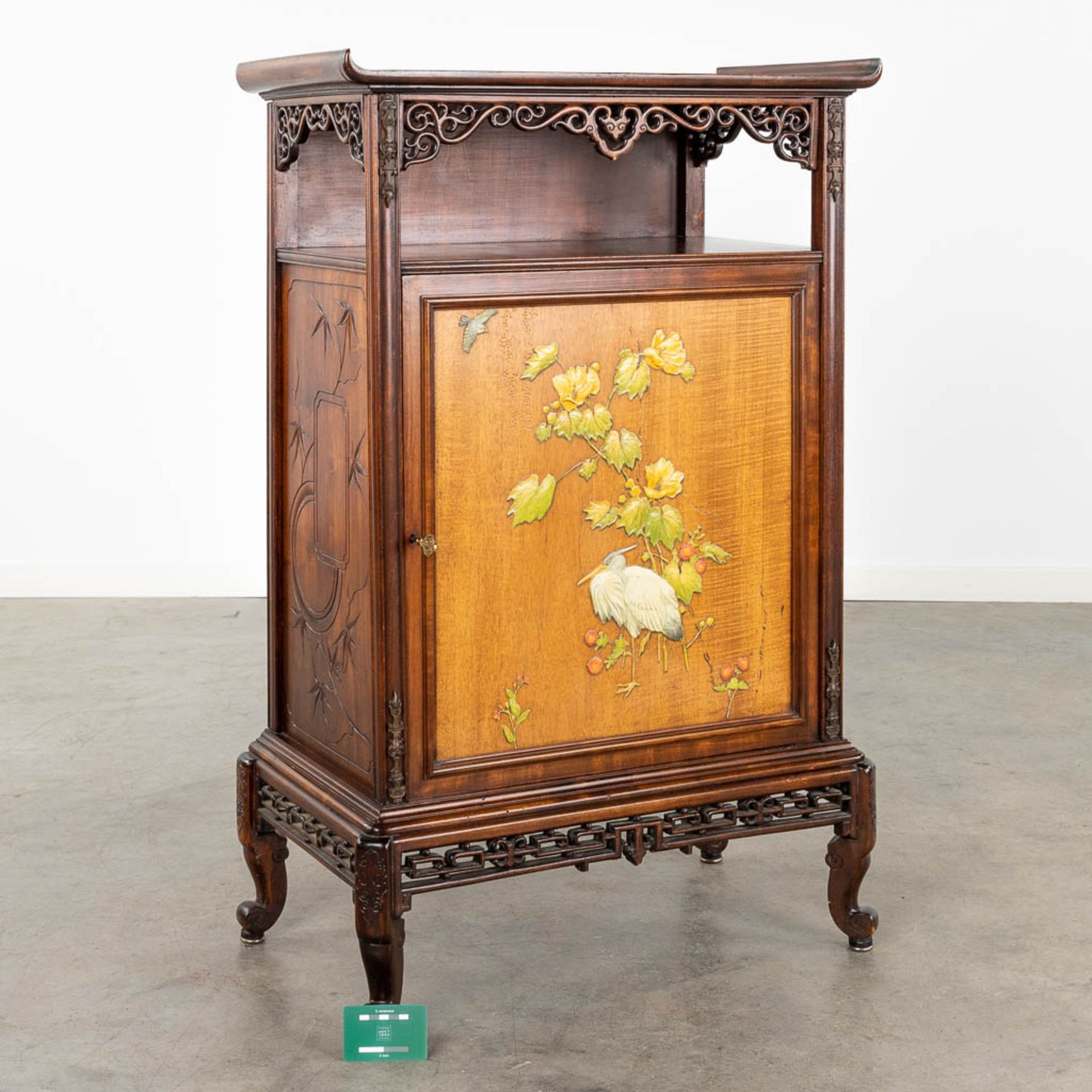 Gabriel VIARDOT (1830-1906) 'Chinoiserie cabinet with fauna and flora.' (D:37 x W:66 x H:103 cm) - Image 2 of 15