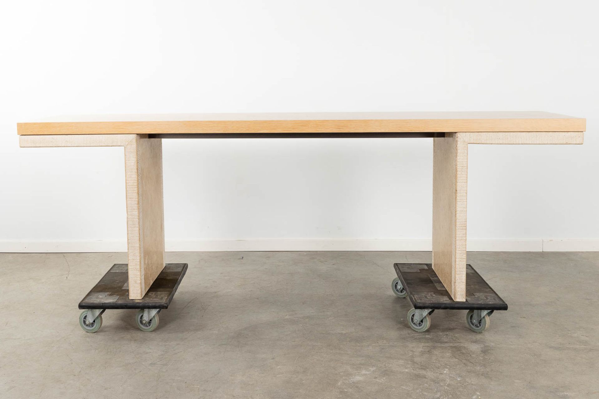 A pair of console tables, travertine with an oak veneered top. 20th C. (D:50 x W:220 x H:73 cm) - Image 10 of 13