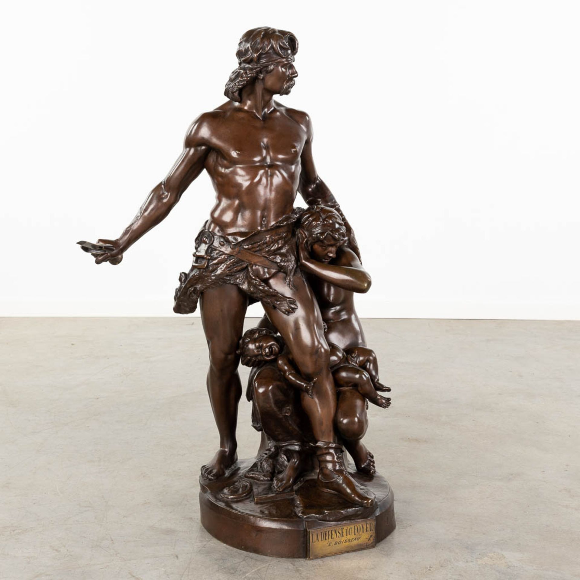 Émile André BOISSEAU (1842-1923) 'La Défence Du Foyer' patinated bronze. (W:54 x H:86 cm) - Image 7 of 16