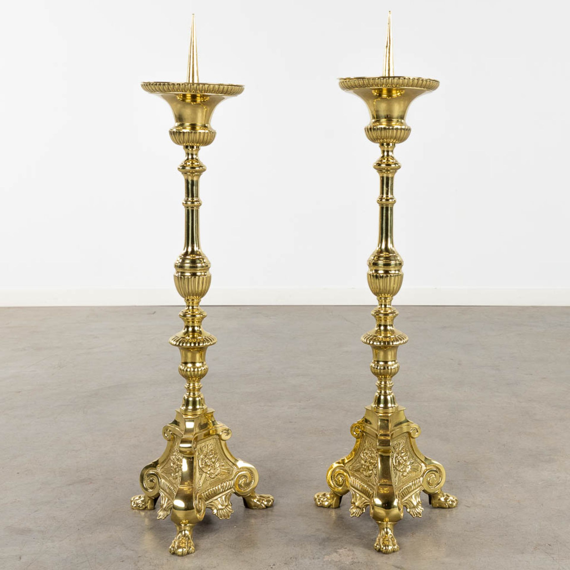 A pair of church candlesticks or candle holders polished bronze. 19th C. (D:24 x W:27 x H:88 cm) - Image 3 of 15