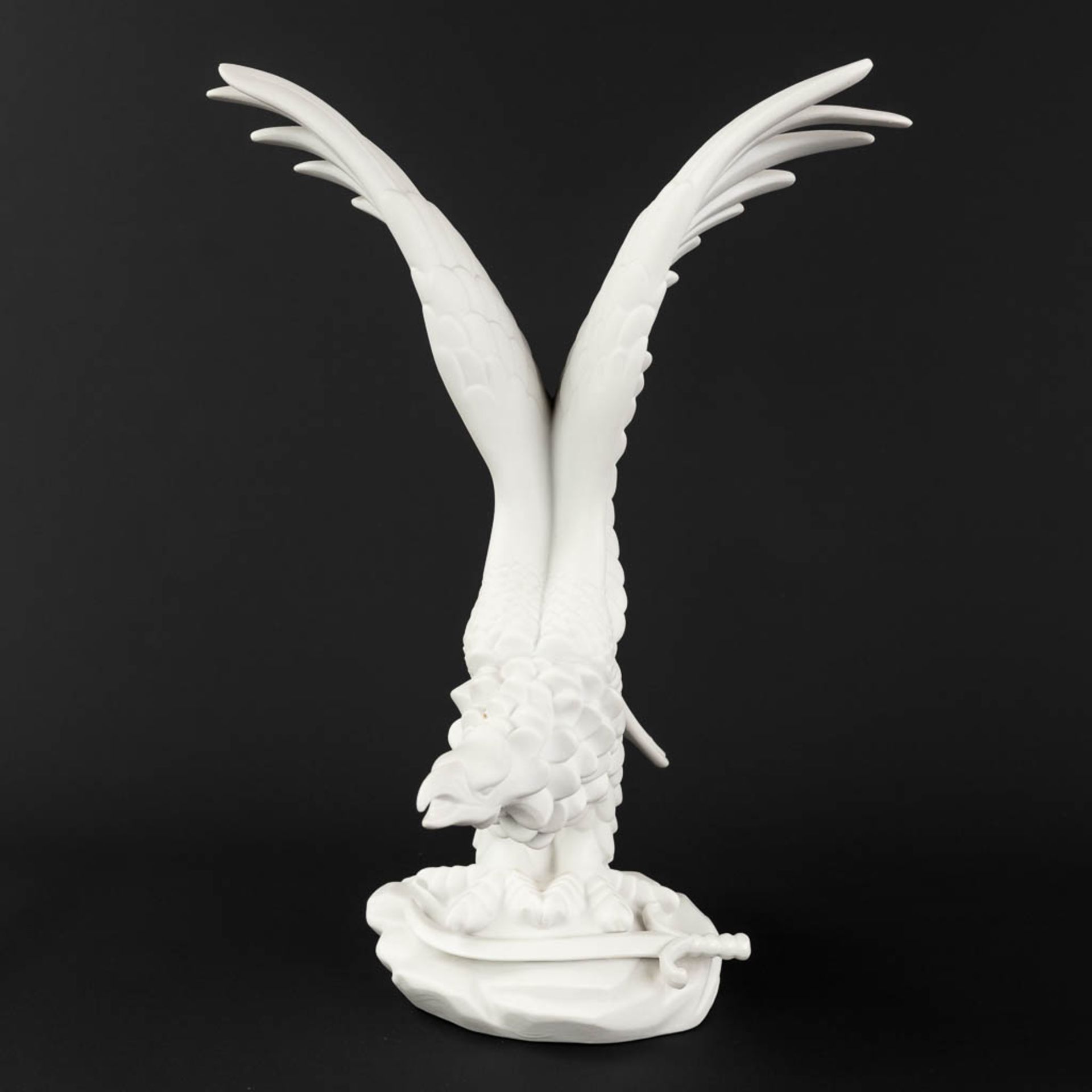 Herend, an eagle with sword figurine, bisque porcelain. (D:24 x W:23,5 x H:33 cm) - Image 3 of 10