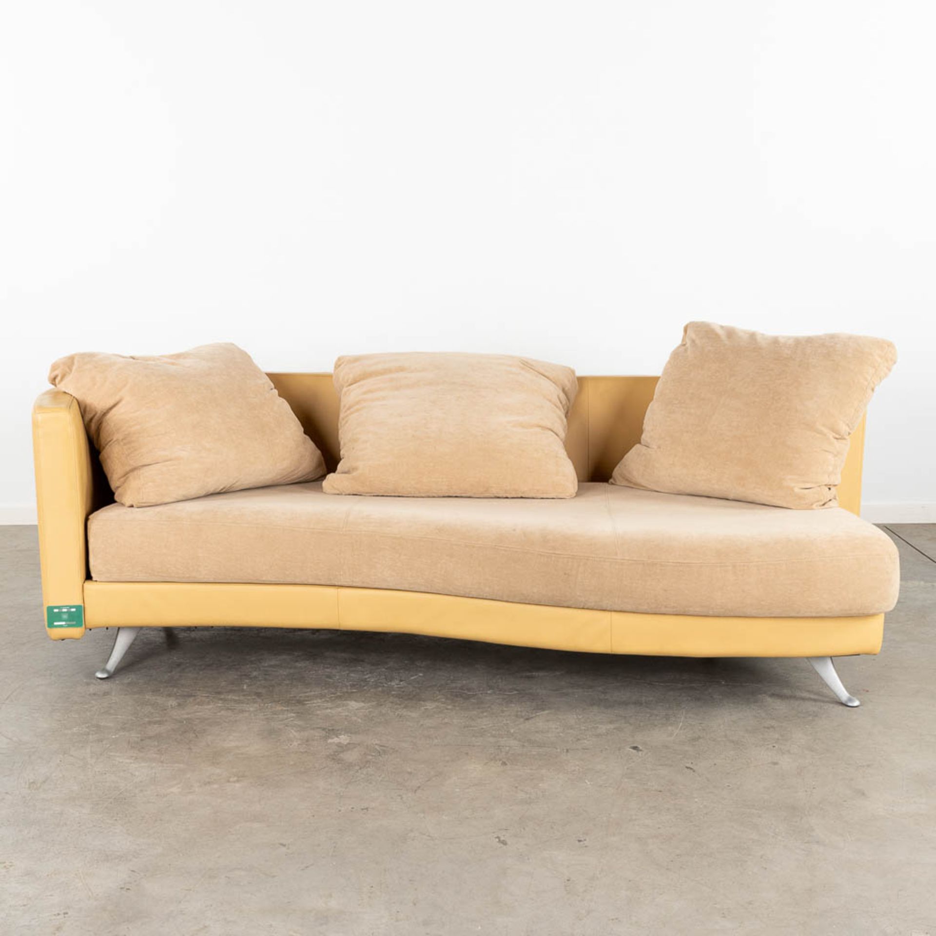 Rolf Benz, a leather and fabric sofa. (D:104 x W:210 x H:67 cm) - Image 2 of 12