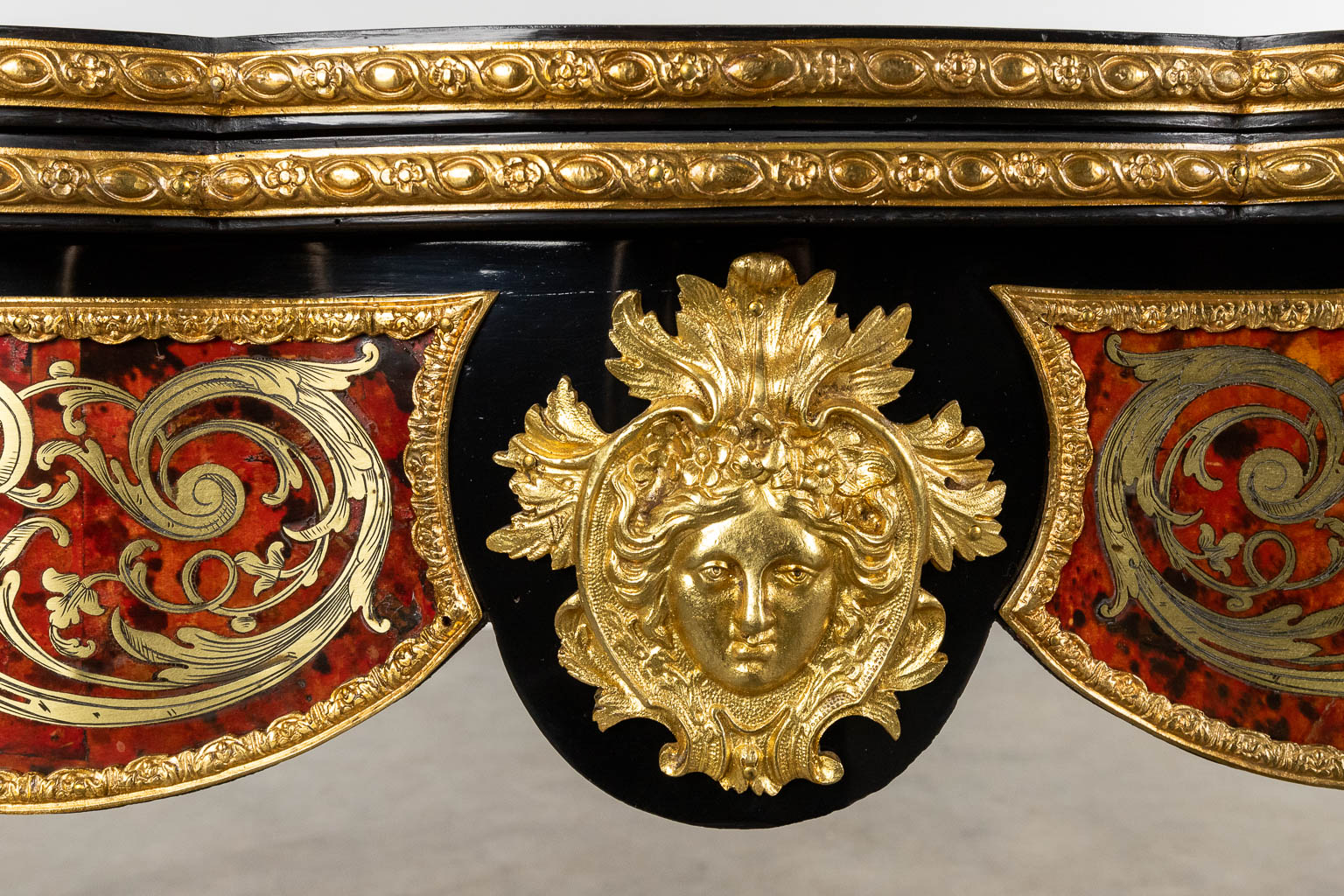 A game table, Boulle, tortoiseshell and copper inlay, Napoleon 3, 19th C. (D:52 x W:91 x H:76 cm) - Image 10 of 16