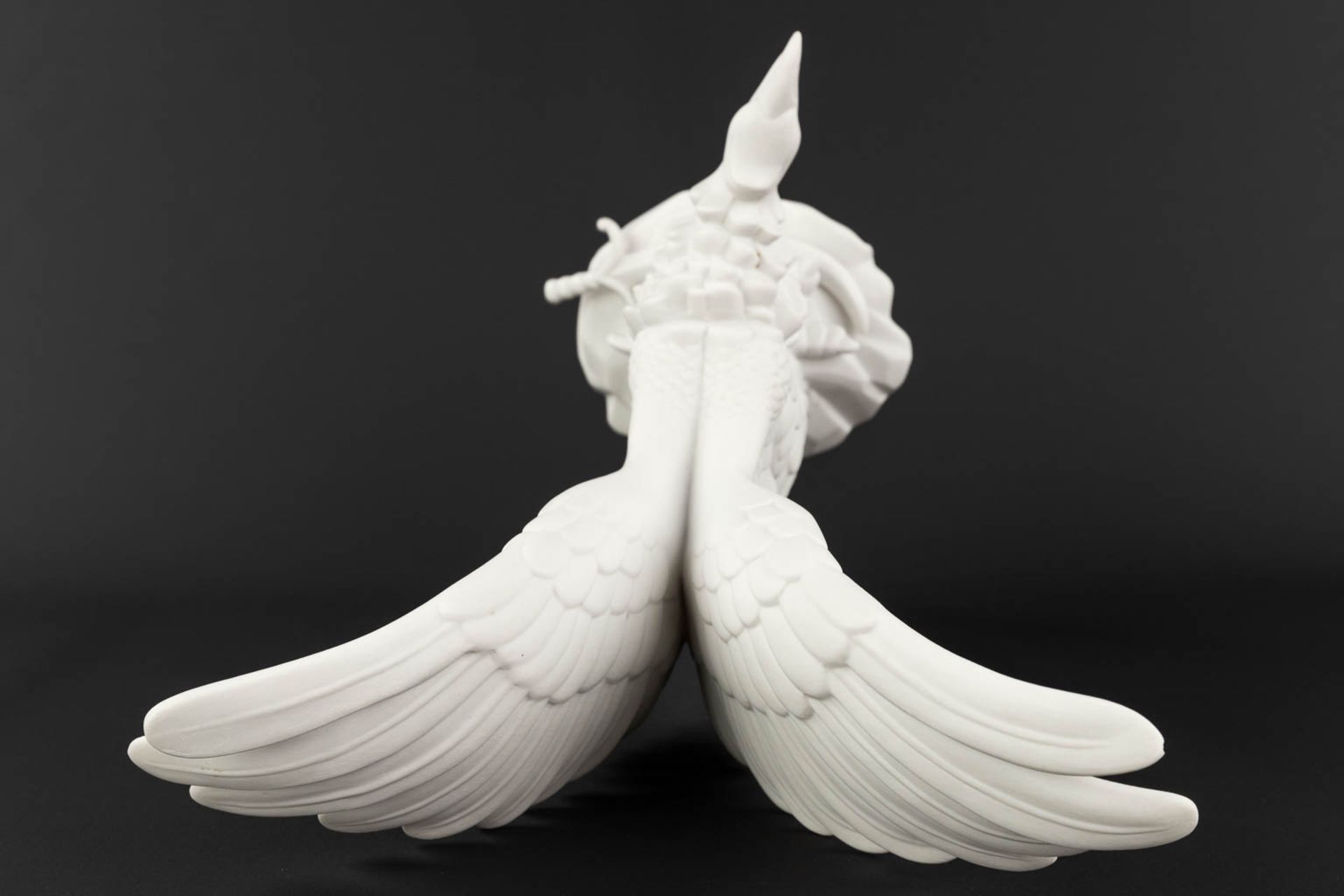 Herend, an eagle with sword figurine, bisque porcelain. (D:24 x W:23,5 x H:33 cm) - Image 9 of 10