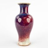 A Chinese flambé glazed vase, 20th C. (H:24 x D:11 cm)