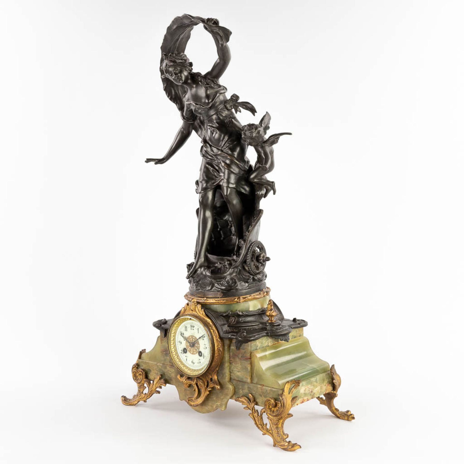 Auguste MOREAU (1834-1917) A mantle clock, spelter on green onyx, 19th C. (D:21 x W:44 x H:63 cm) - Image 4 of 19