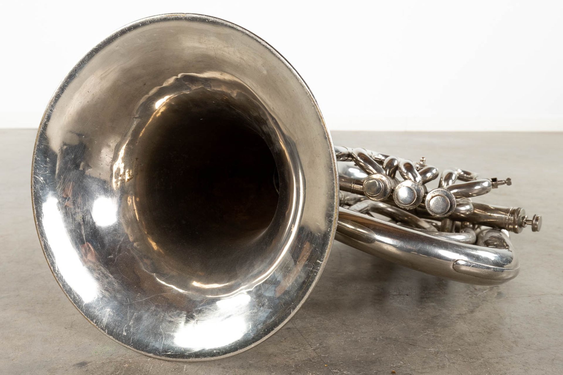 A Brass Tuba, Musical Instrument. The Netherlands, 20th C. (D:47 x W:65 x H:33 cm) - Image 10 of 12