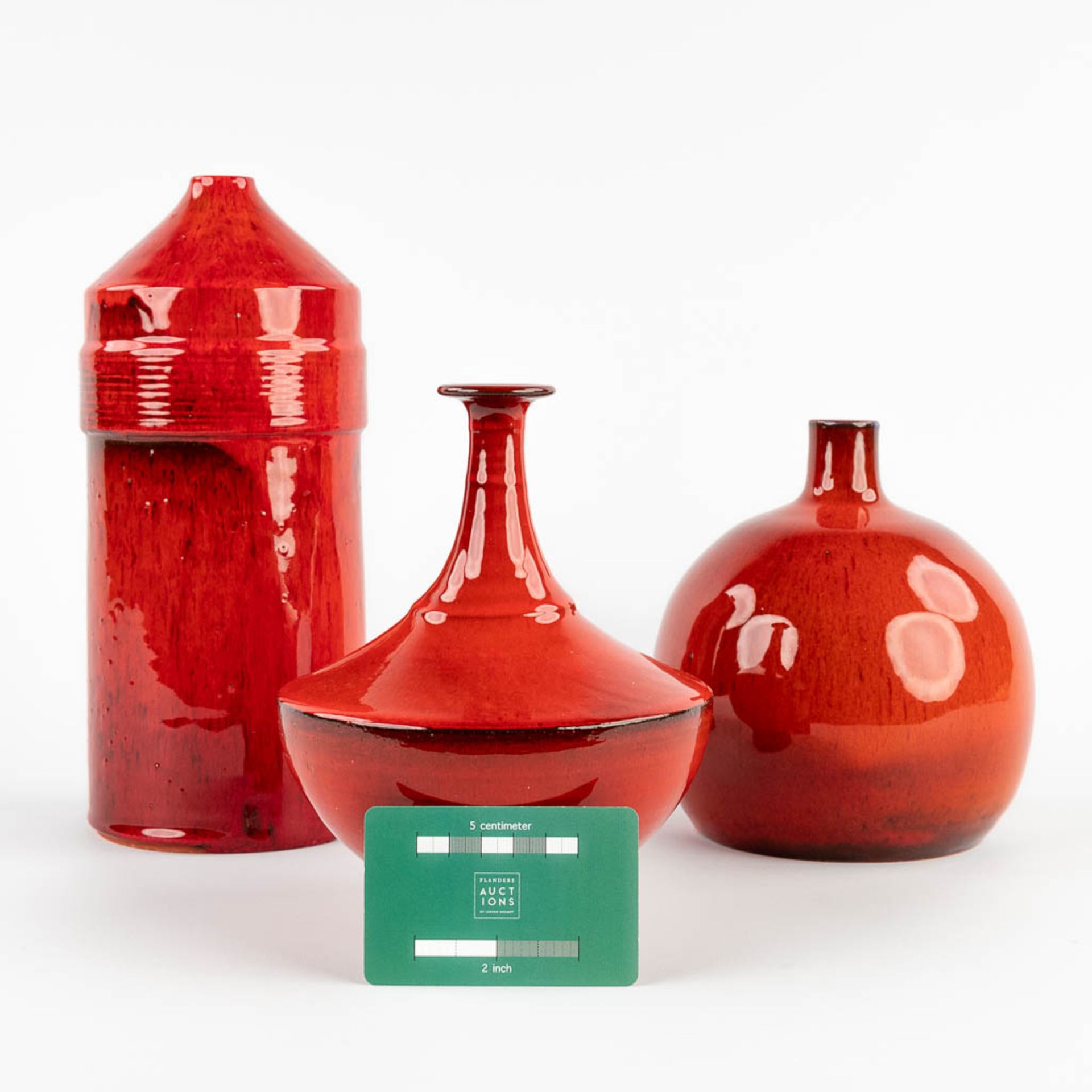 Three glazed ceramic vases, Léon Goossens, Rogier Vandeweghe, keramar. (H:27 x D:11,5 cm) - Bild 2 aus 10