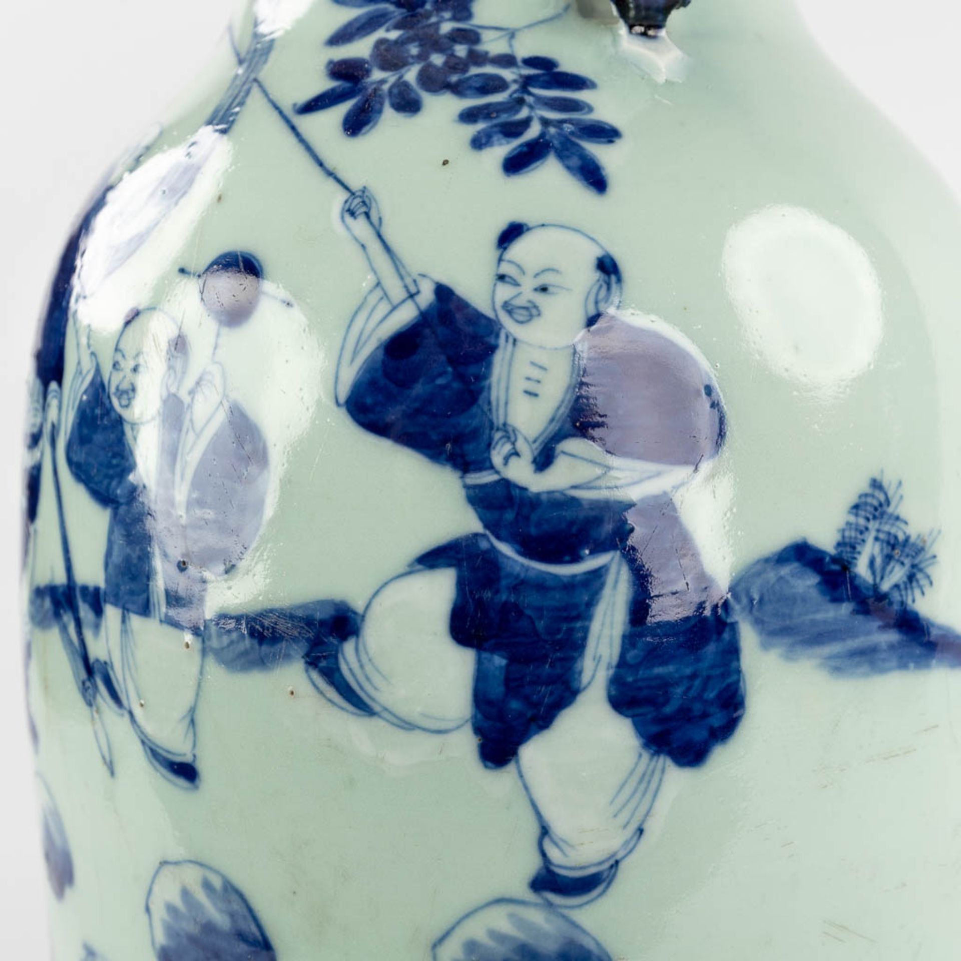 A Chinese celadon vase, blue-white, decorated with wise men. 19th/20th C. (H:59 x D:23 cm) - Image 14 of 16