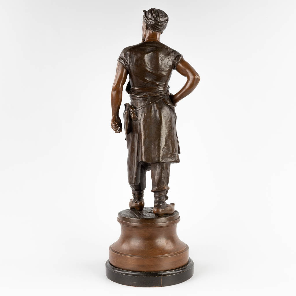 L'Abbateur, a figurine of a butcher, spelter. Circa 1900. (H:68 x D:23 cm) - Image 5 of 12