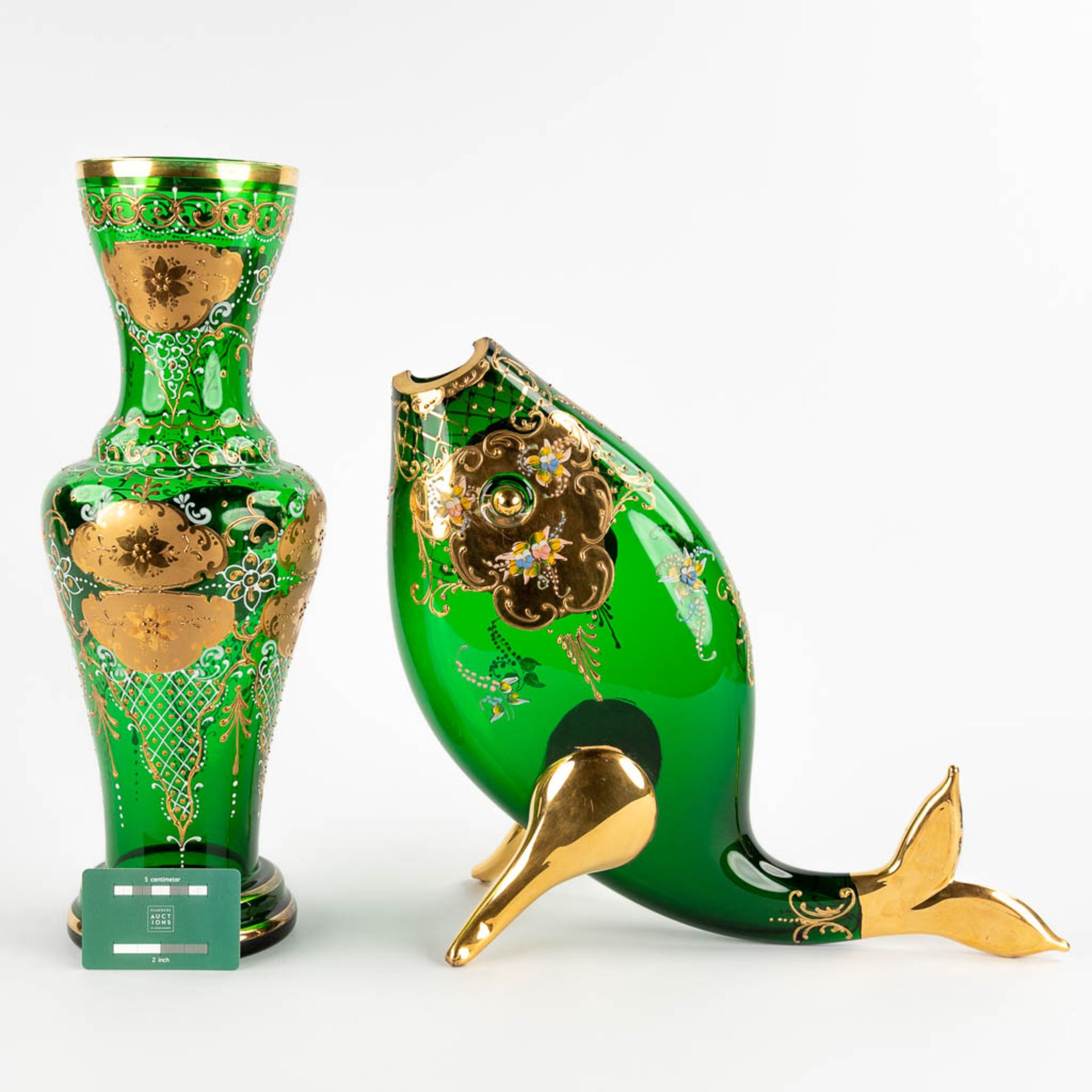 A fish and a vase, art glass, Murano, Italy. (H:44 x D:15 cm) - Image 2 of 21