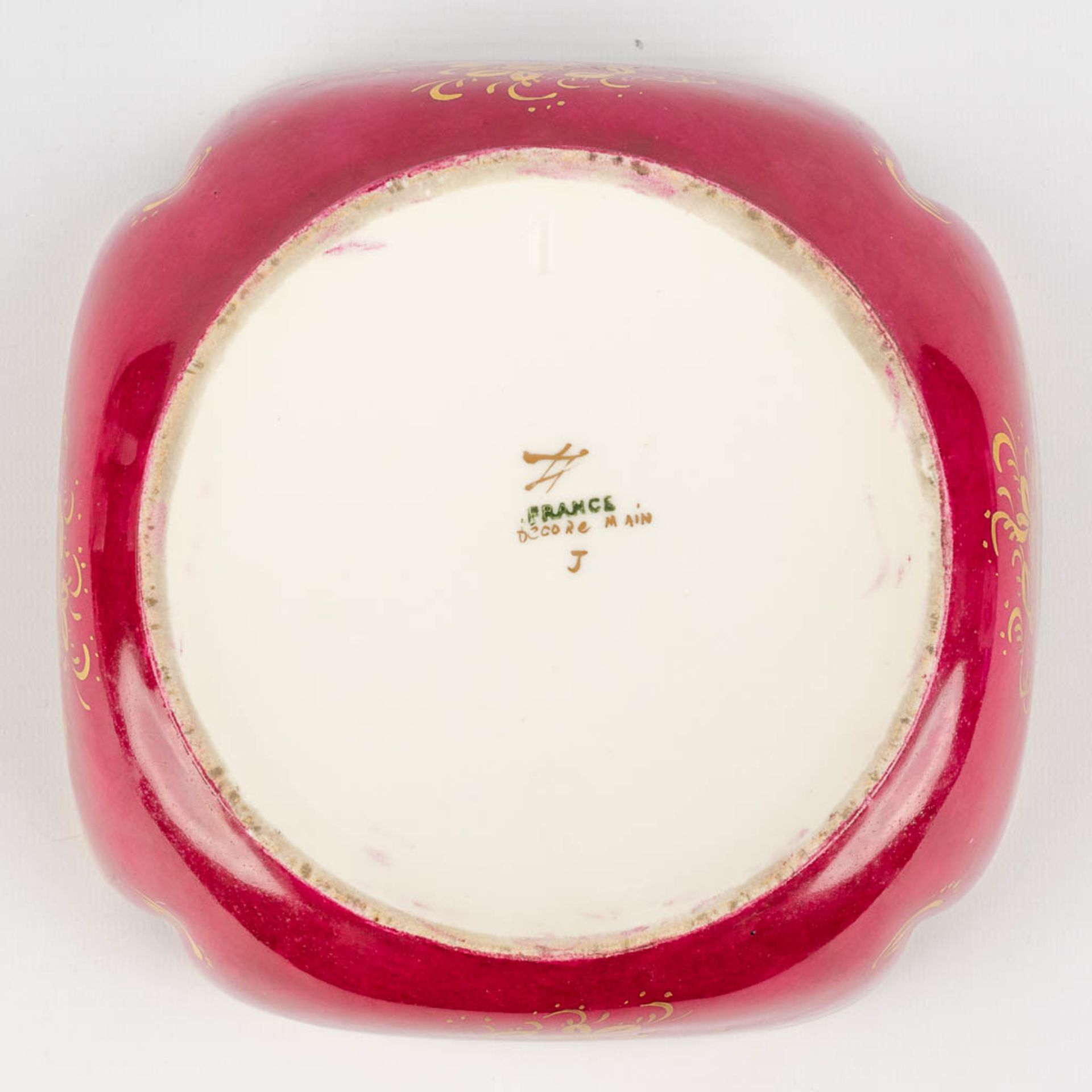 Herend, ENS, Limoges, a collection of porcelain items. 20th C. (D:17 x W:20 x H:14 cm) - Bild 15 aus 32