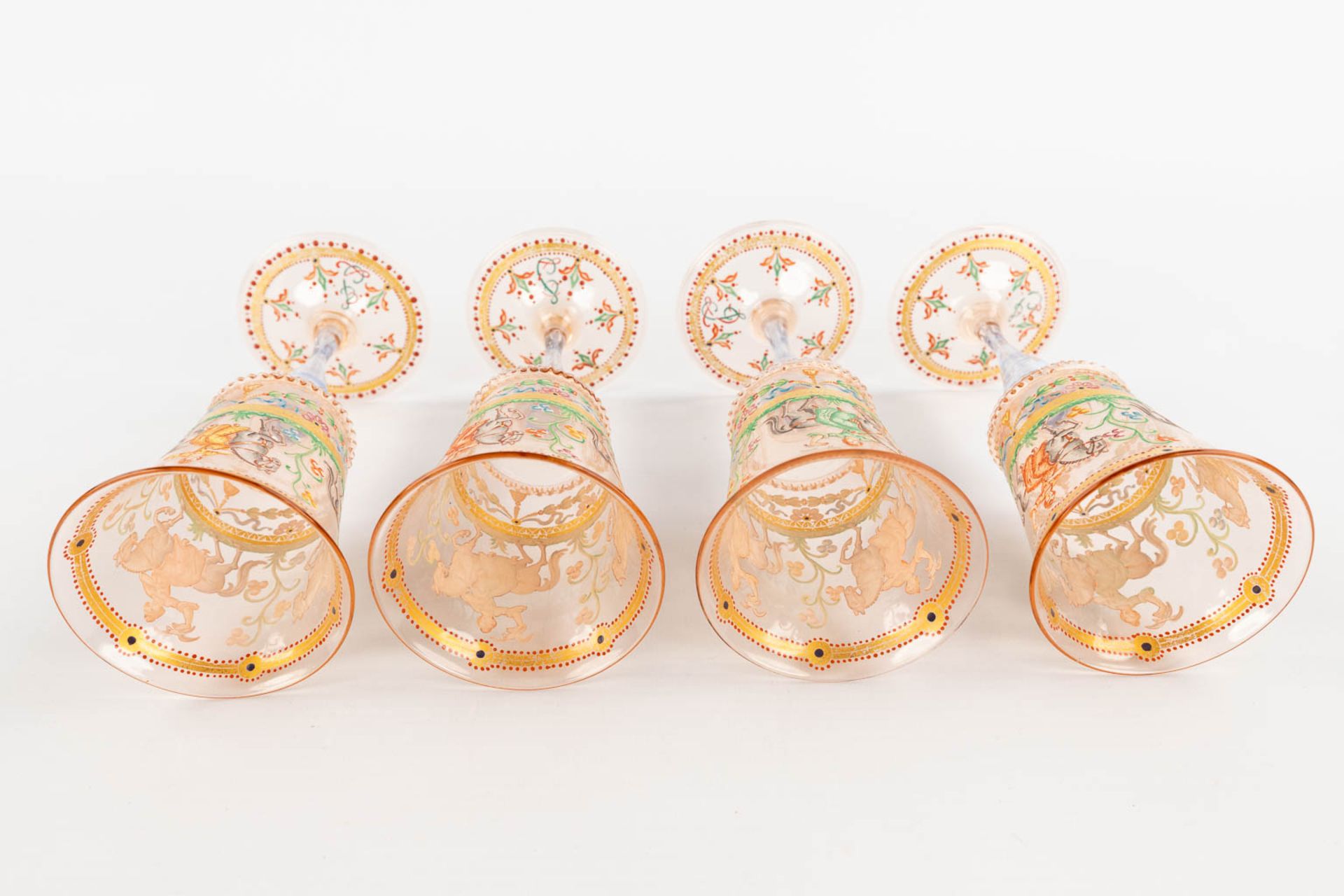A set of 4 hand-painted and antique goblets, Murano, Salviati, 19th C. (H:17 x D:7 cm) - Image 9 of 16