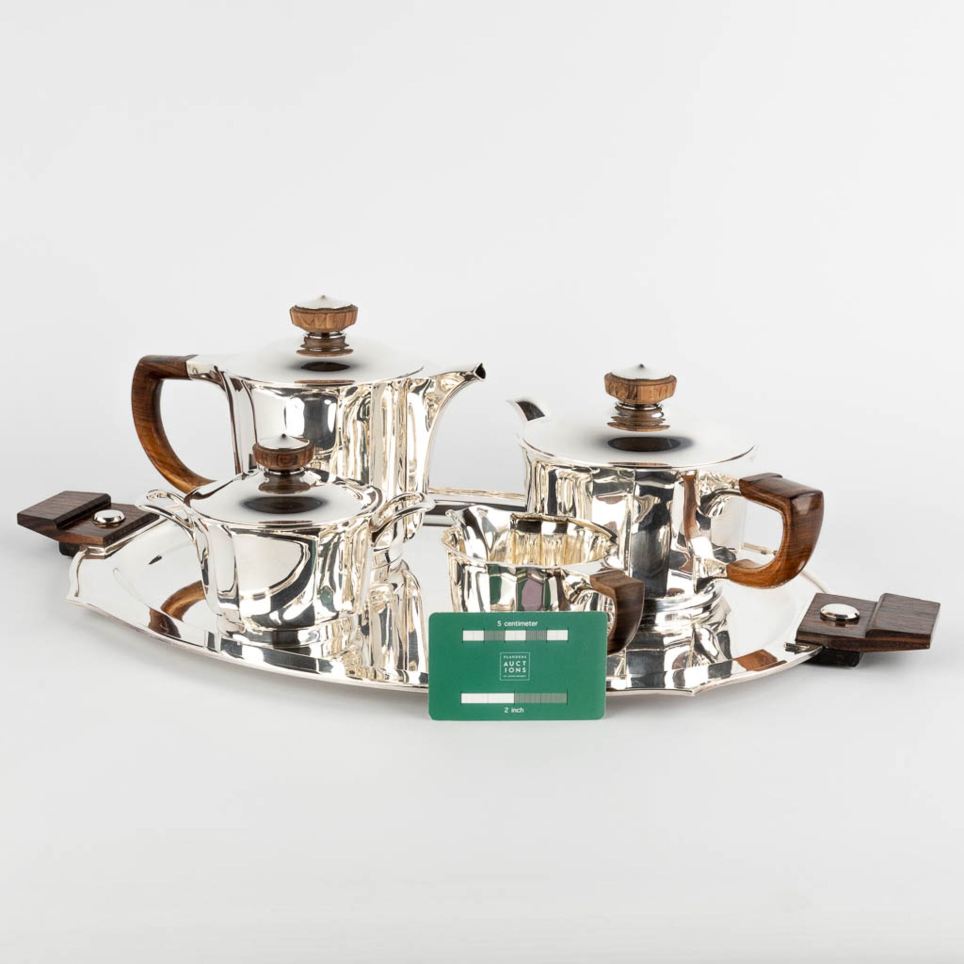 Wolfers, 'Liliane', a 5-piece coffee and tea service, silver. Art Deco. (D:35 x W:56 x H:16,5 cm) - Image 2 of 24
