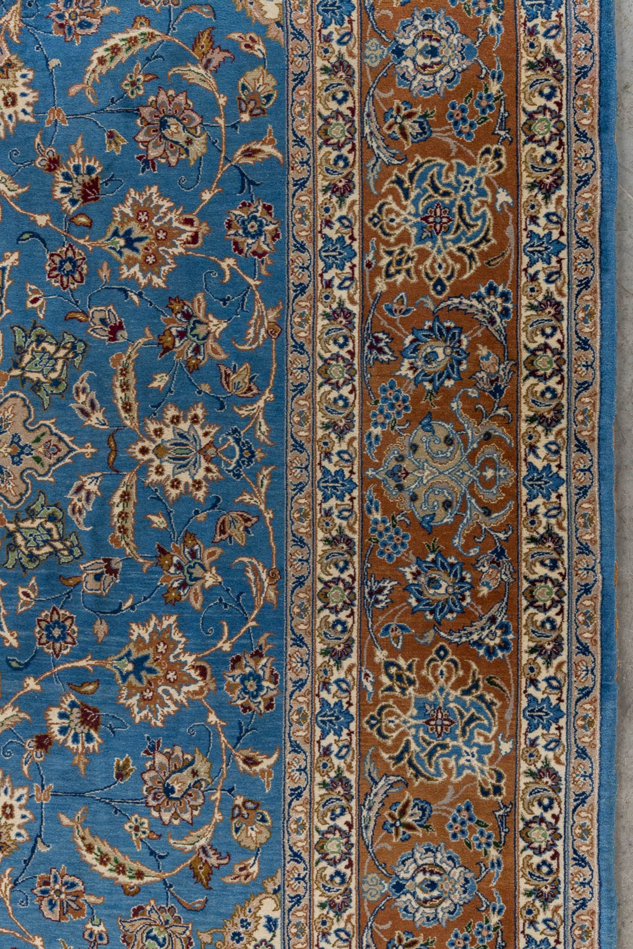An Oriental hand-made carpet, Isfahan. Signed. (D:238 x W:150 cm) - Image 5 of 8