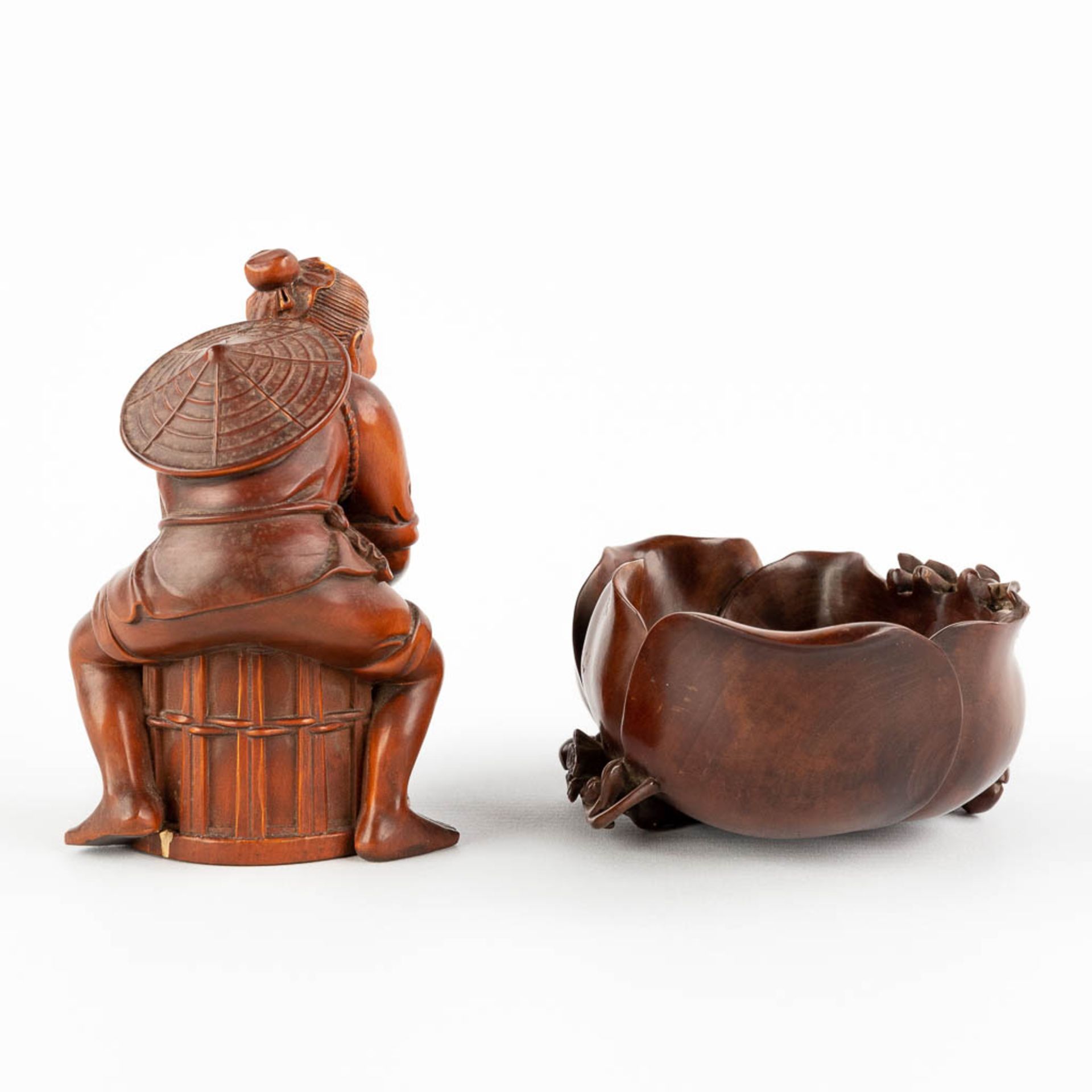 Two Chinese wood sculptures, a fisherman and a brushpot in the shape of a lotus flower. (D:8 x W:8 x - Image 5 of 13
