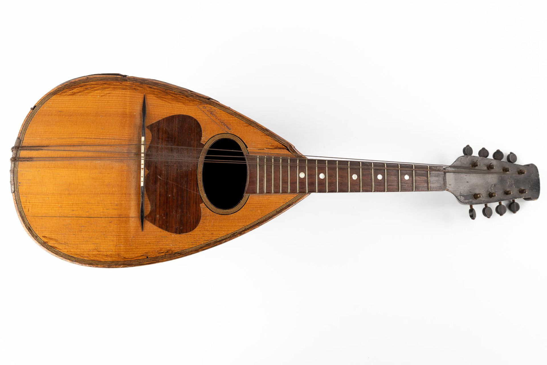 Three mandolines and a Balalaika. 20th C. (D:43 x W:67 x H:12 cm) - Image 20 of 36