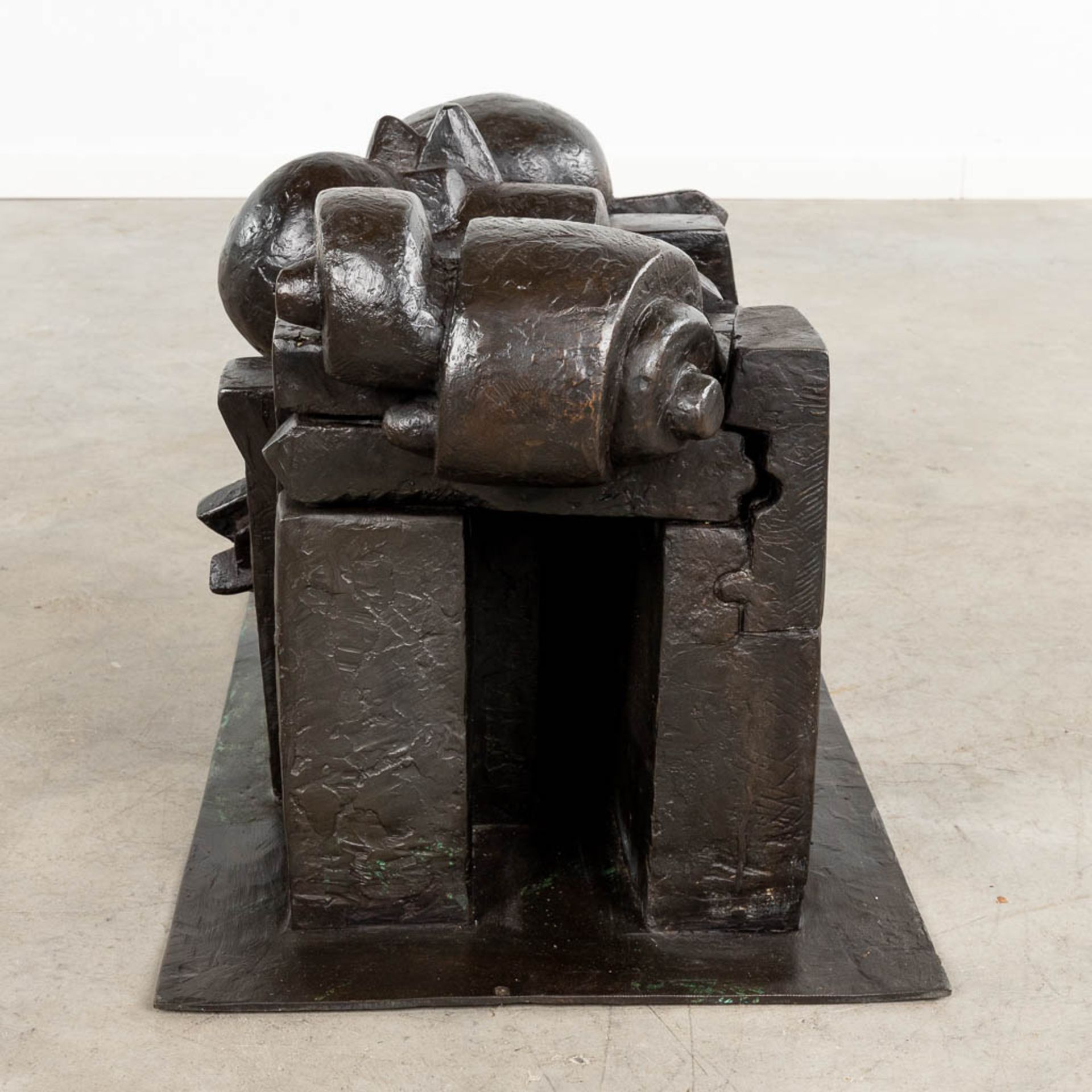 Pietro CASCELLA (1921-2008) Bozetto 'Arco Della Pace' patinated bronze. 1971. (D:43 x W:67 x H:41 cm - Image 6 of 8