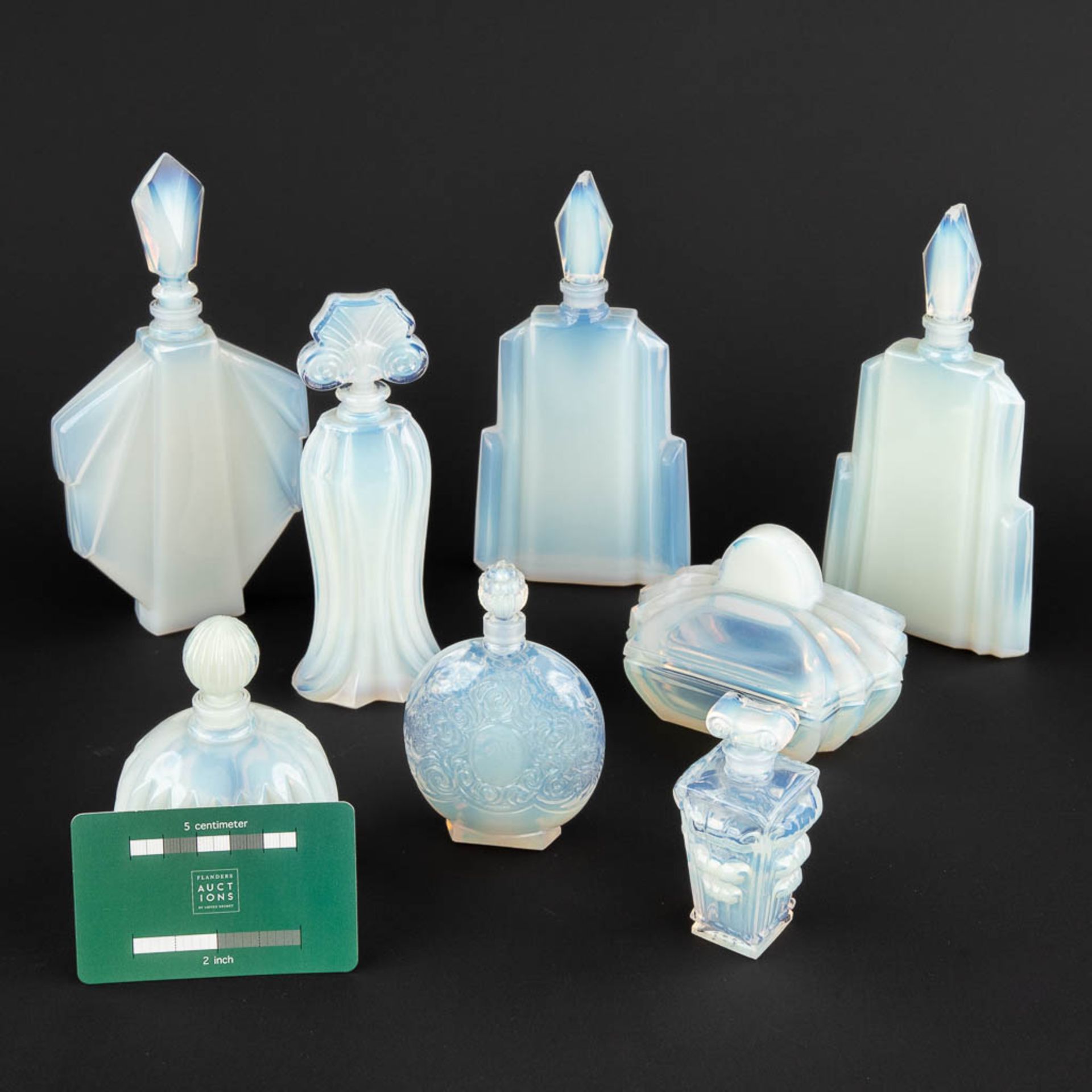 8 perfume bottles, Sabino, Opaline glass. (W:9 x H:18 cm) - Bild 2 aus 11