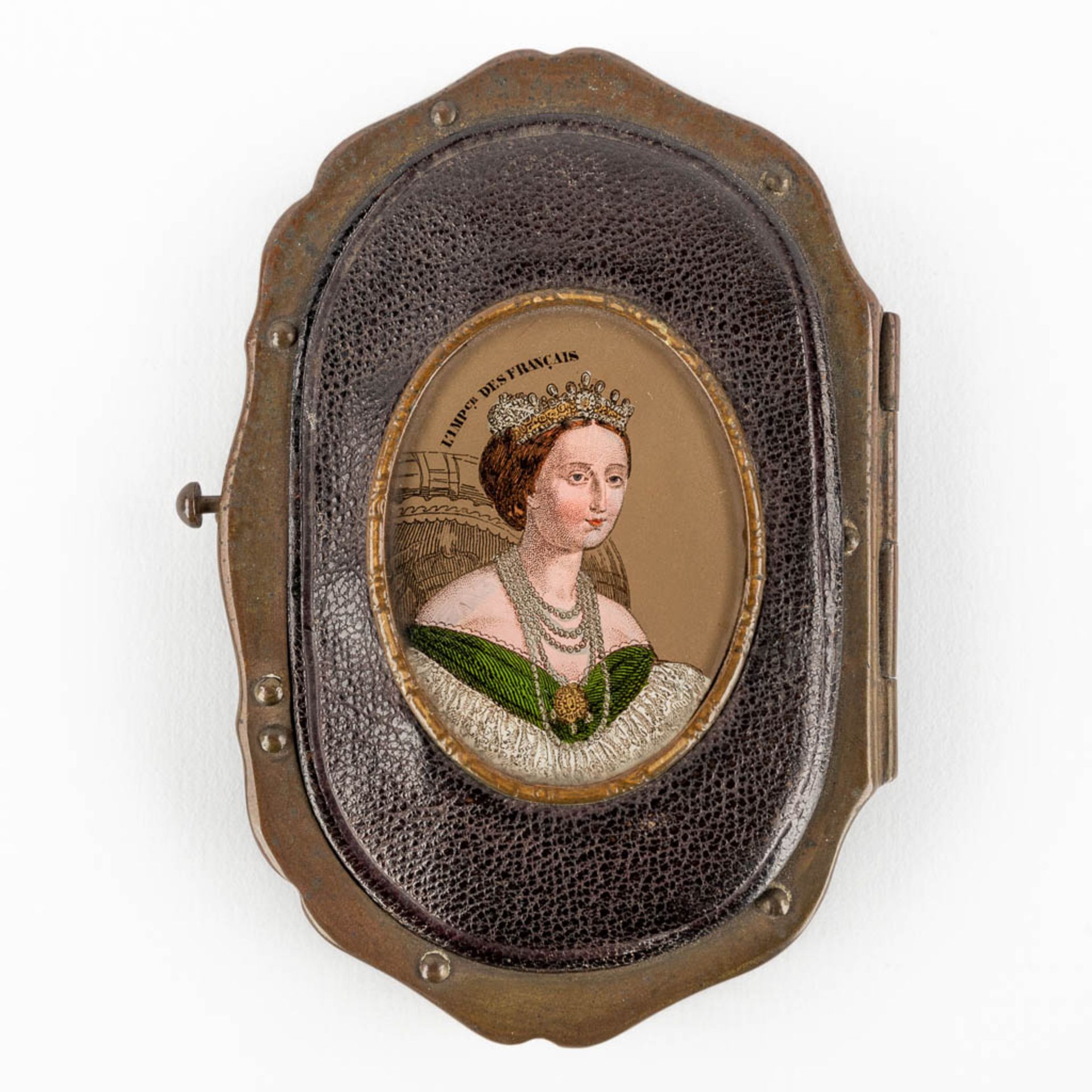 An antique wallet with a miniature painting of Napoleon 3rd and l'Imperatrice des Français. 19th C. - Image 3 of 13