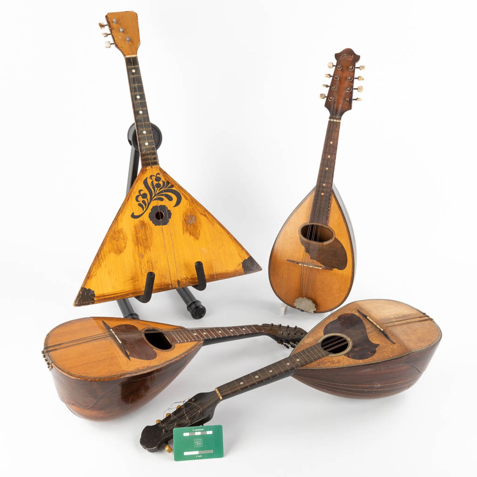 Three mandolines and a Balalaika. 20th C. (D:43 x W:67 x H:12 cm) - Image 2 of 36