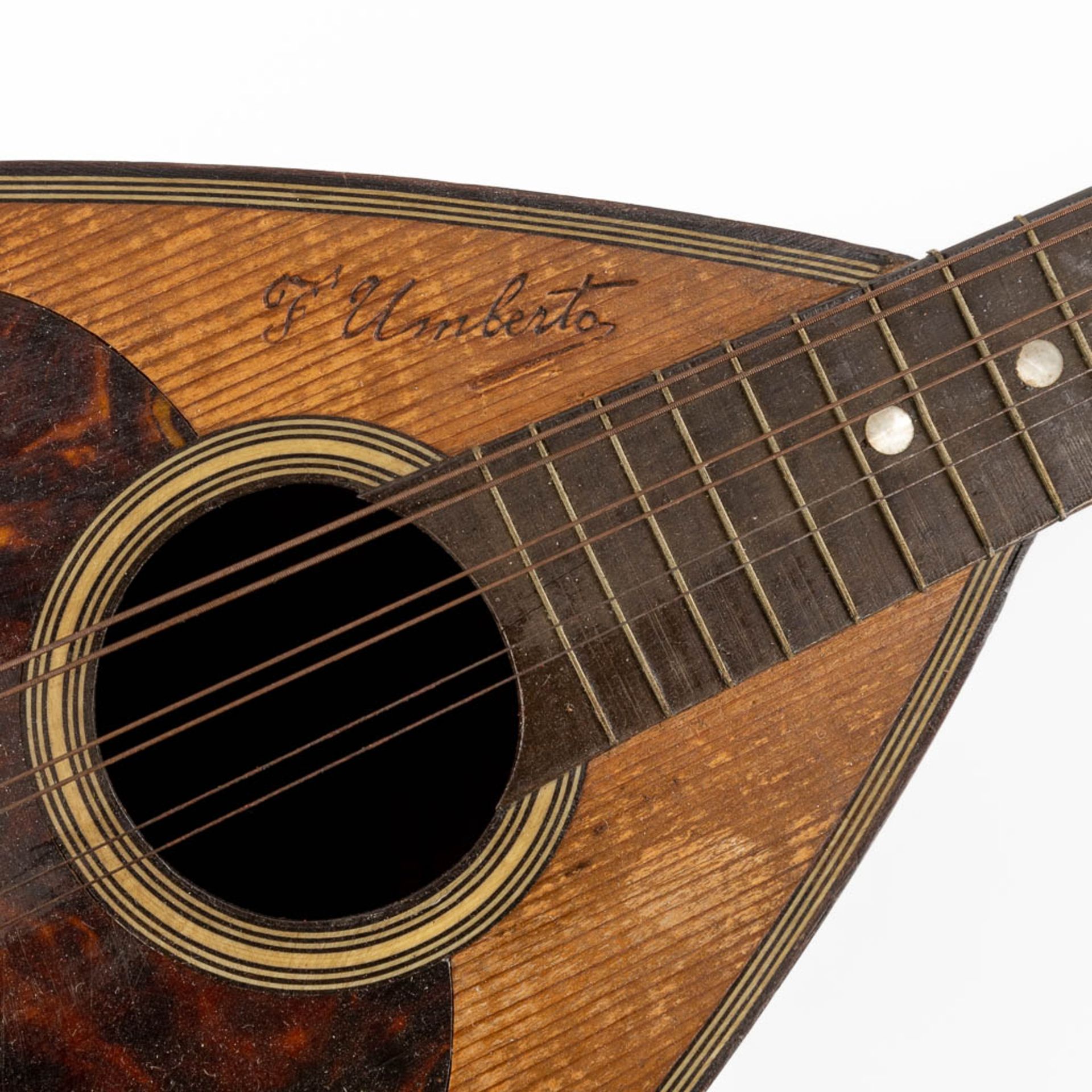 Three mandolines and a Balalaika. 20th C. (D:43 x W:67 x H:12 cm) - Image 18 of 36