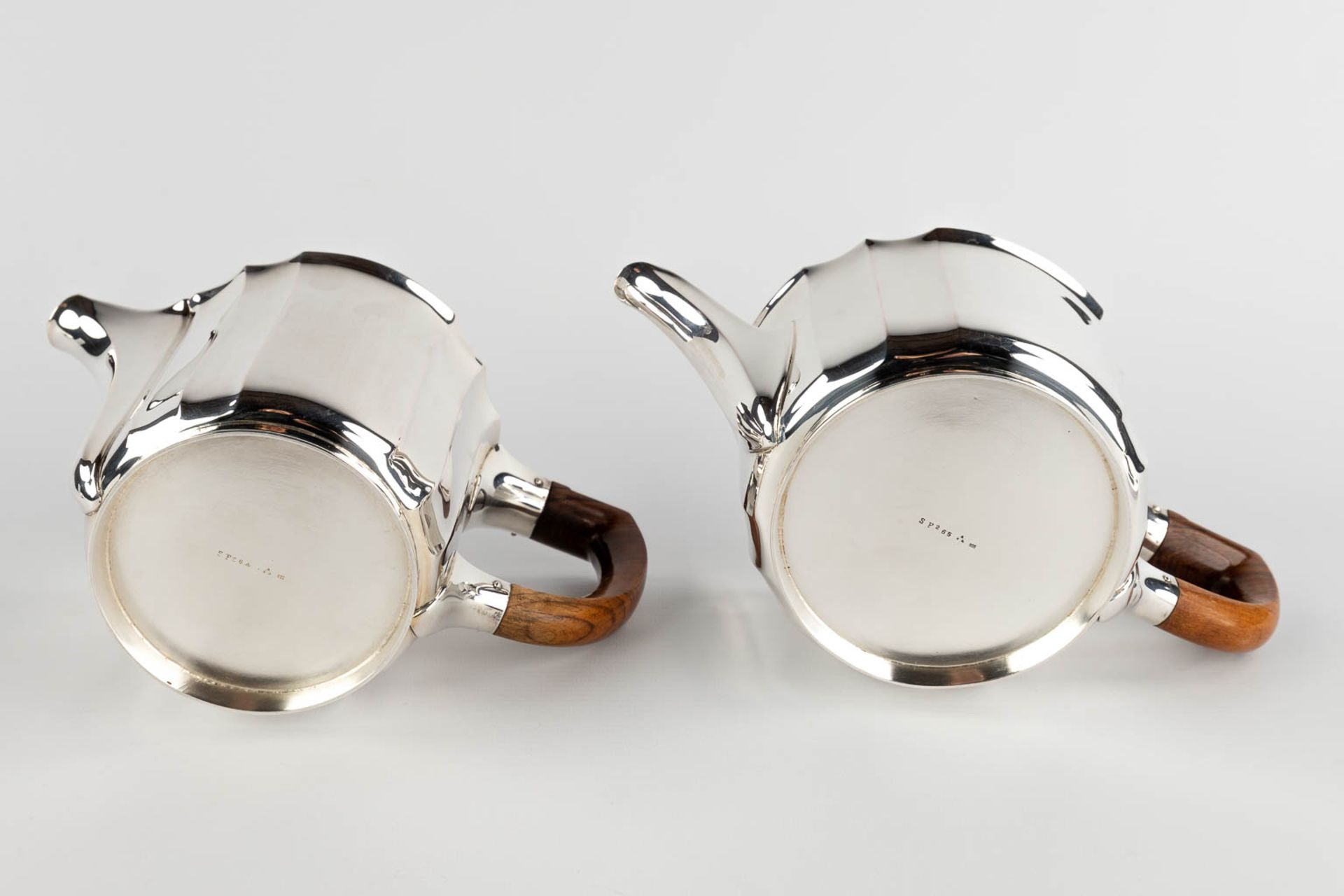 Wolfers, 'Liliane', a 5-piece coffee and tea service, silver. Art Deco. (D:35 x W:56 x H:16,5 cm) - Image 13 of 24