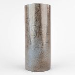 Elisabeth VANDEWEGHE (1946) 'Vase' for Perignem. (H:34 x D:14 cm)