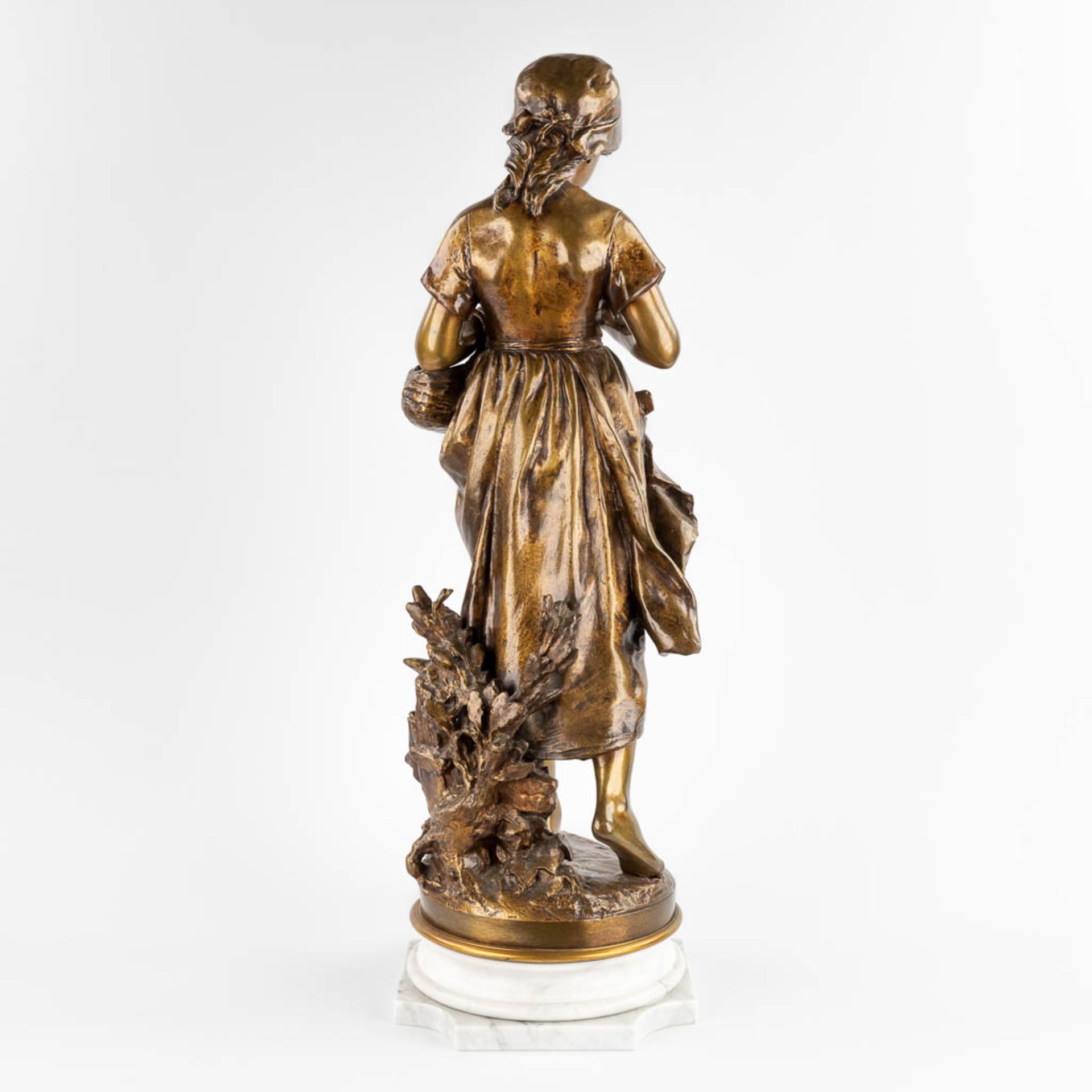 Mathurin MOREAU (1822-1912) 'La Lisseuse' patinated bronze. (D:24 x W:24 x H:77 cm) - Bild 5 aus 15