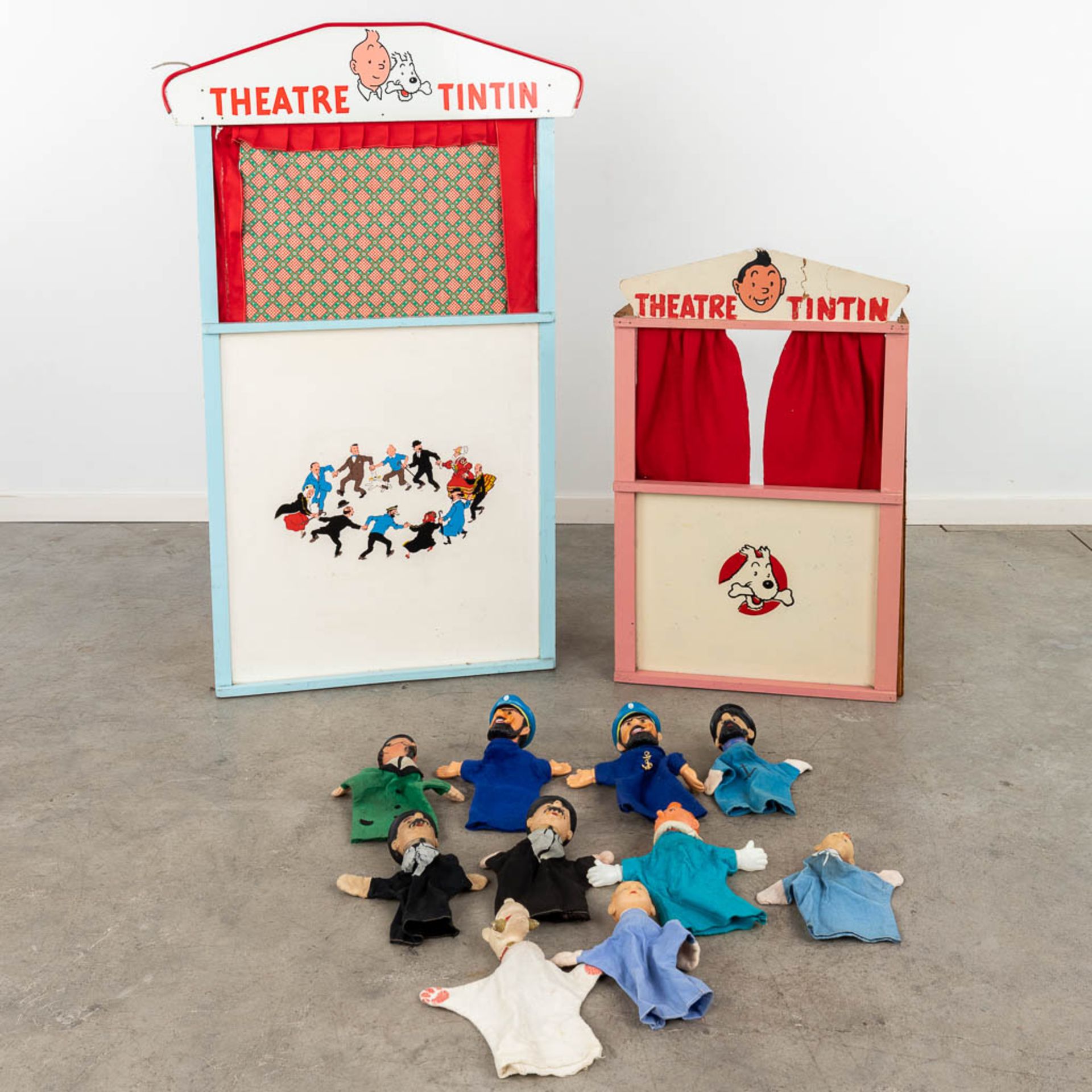 Tintin, a collection of 3 puppet show frames with matching dolls. (W:70 x H:114 cm) - Image 3 of 21