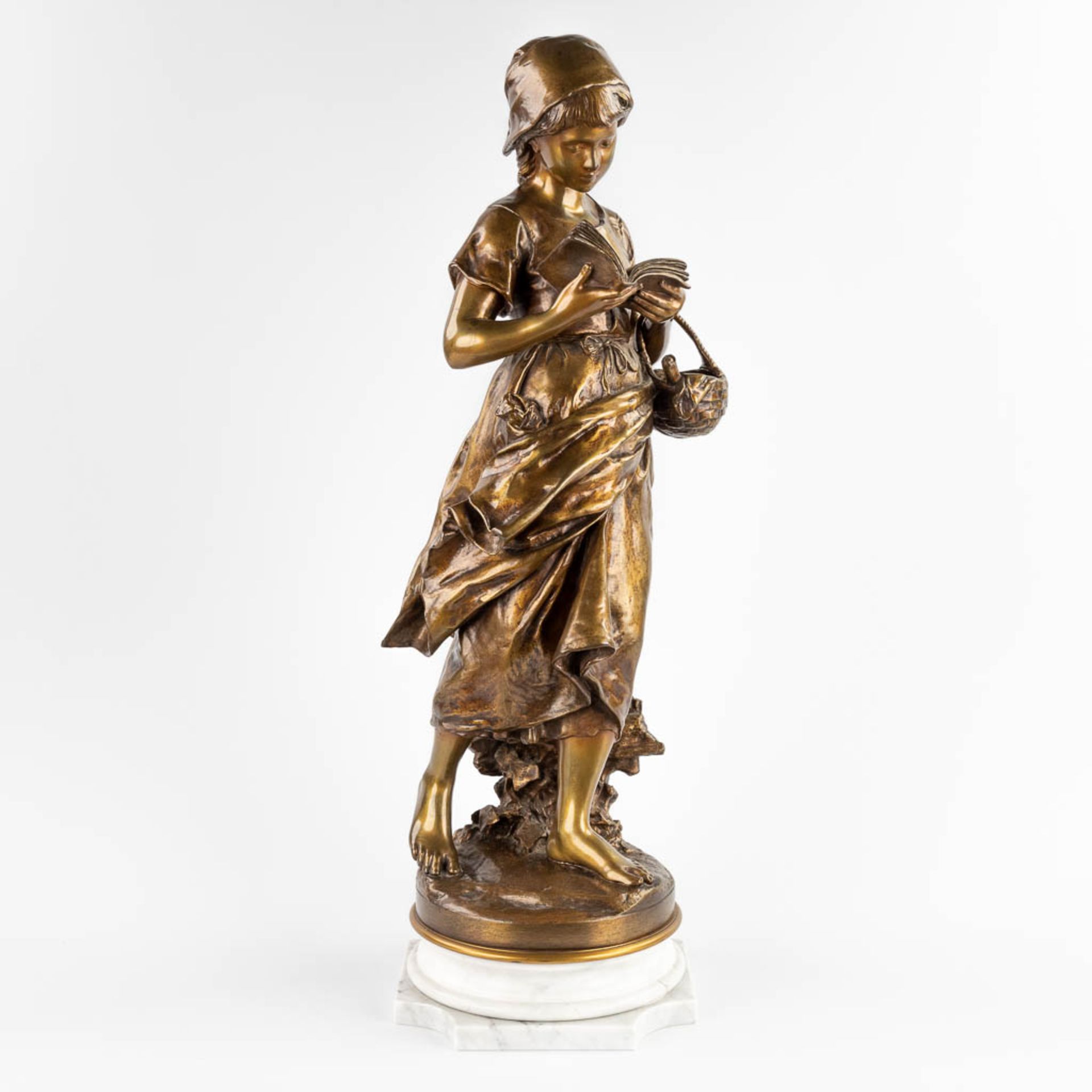 Mathurin MOREAU (1822-1912) 'La Lisseuse' patinated bronze. (D:24 x W:24 x H:77 cm) - Bild 7 aus 15