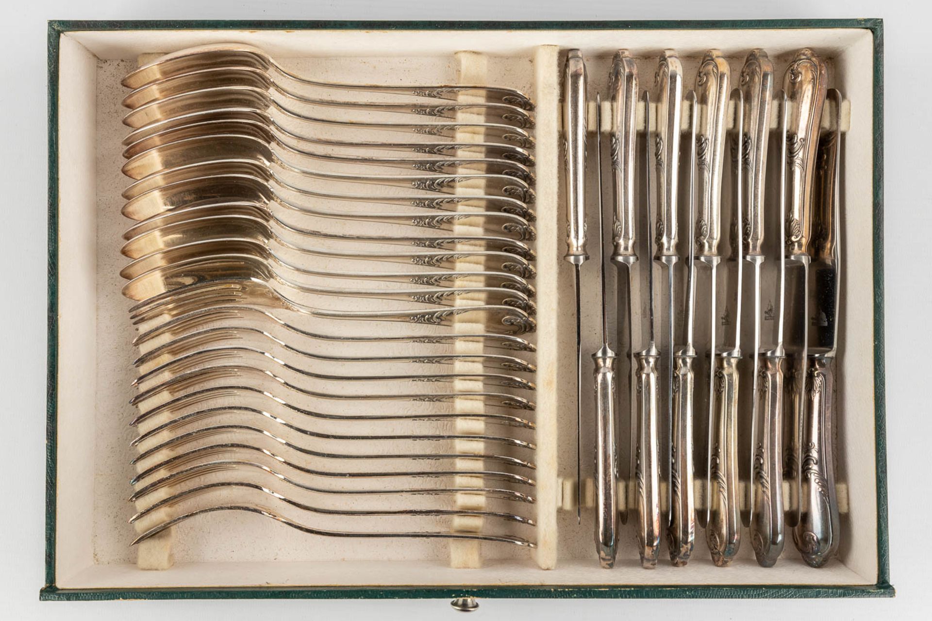 Auerhahn, A silver-plated cutlery set in a chest with drawers, Louis XV style. 80 pieces. (D:28 x W: - Image 3 of 18